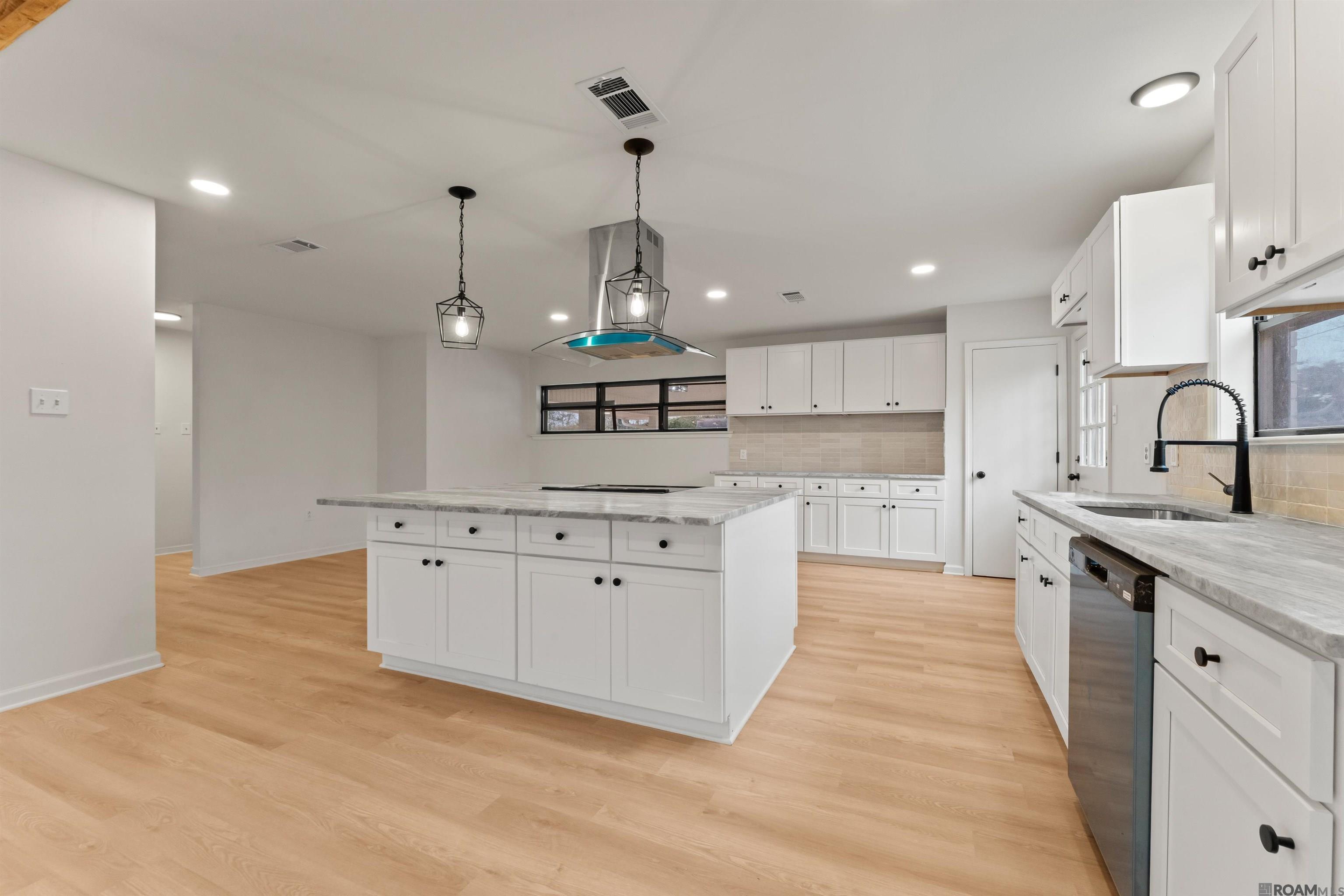 8687 Chandler Dr, Baton Rouge, LA, 70808