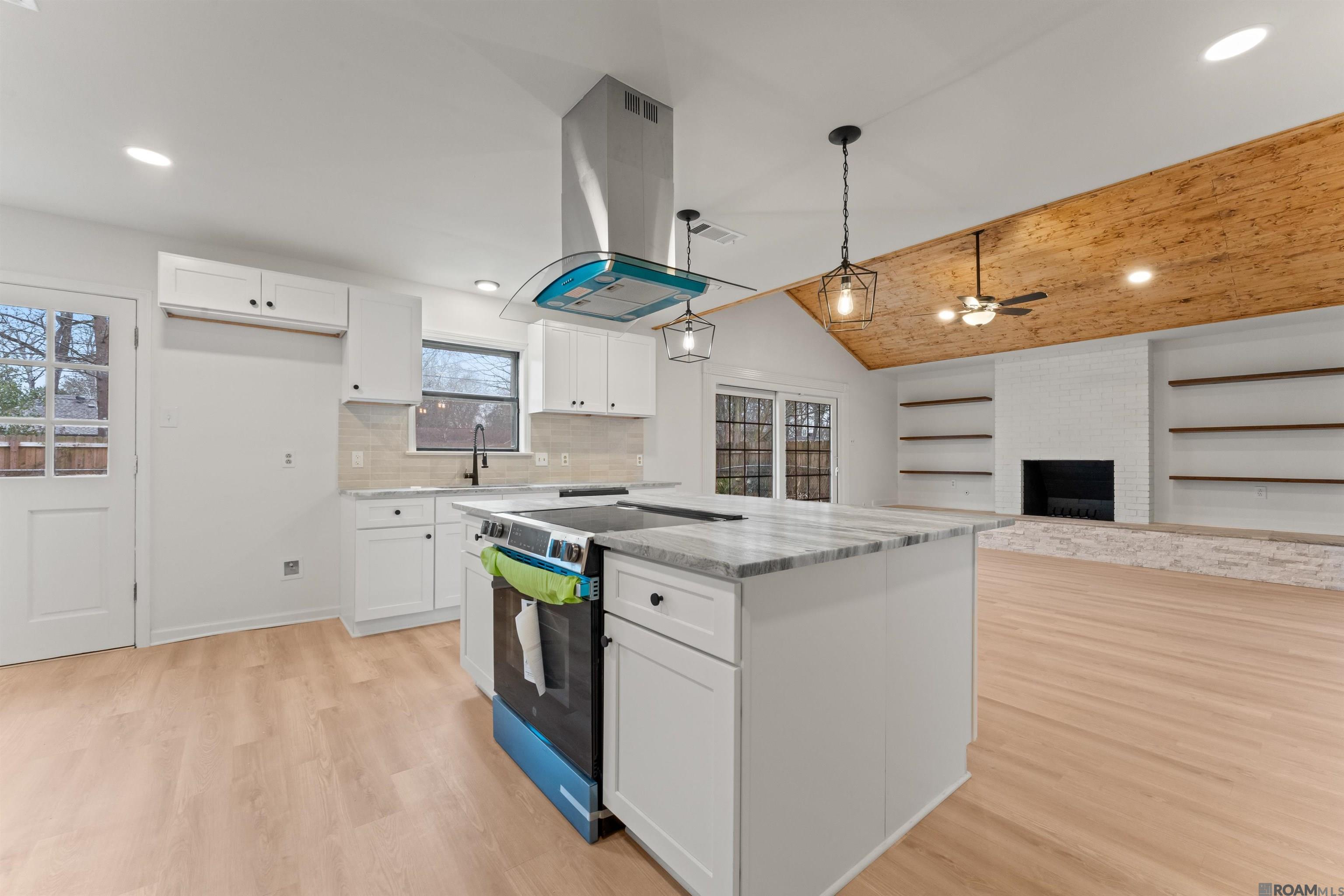 8687 Chandler Dr, Baton Rouge, LA, 70808