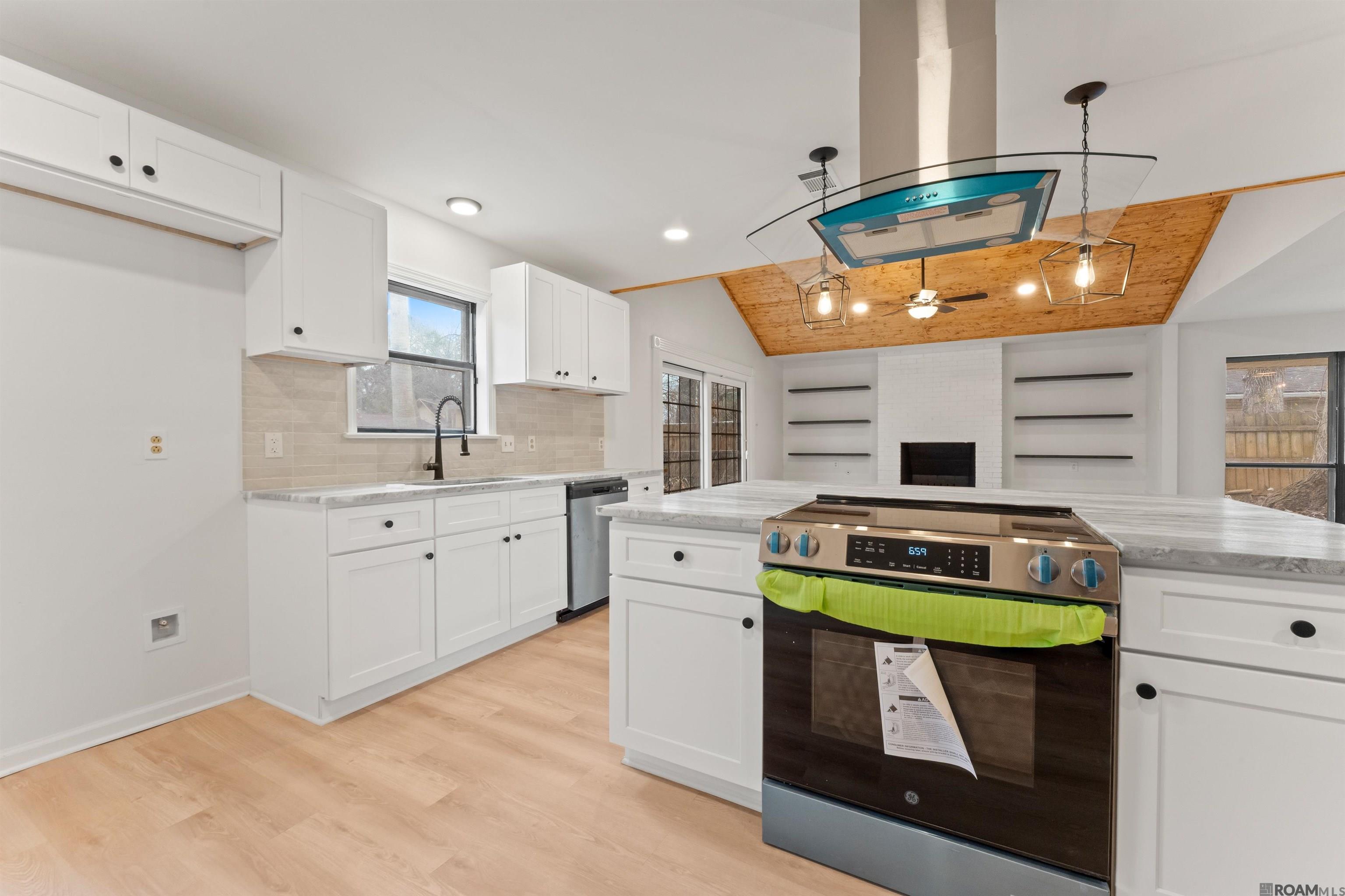 8687 Chandler Dr, Baton Rouge, LA, 70808