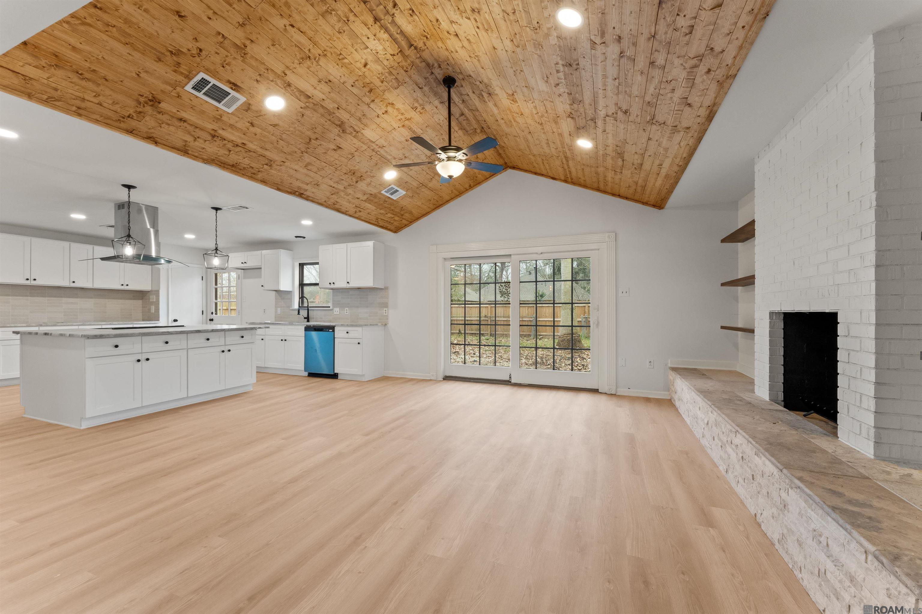 8687 Chandler Dr, Baton Rouge, LA, 70808