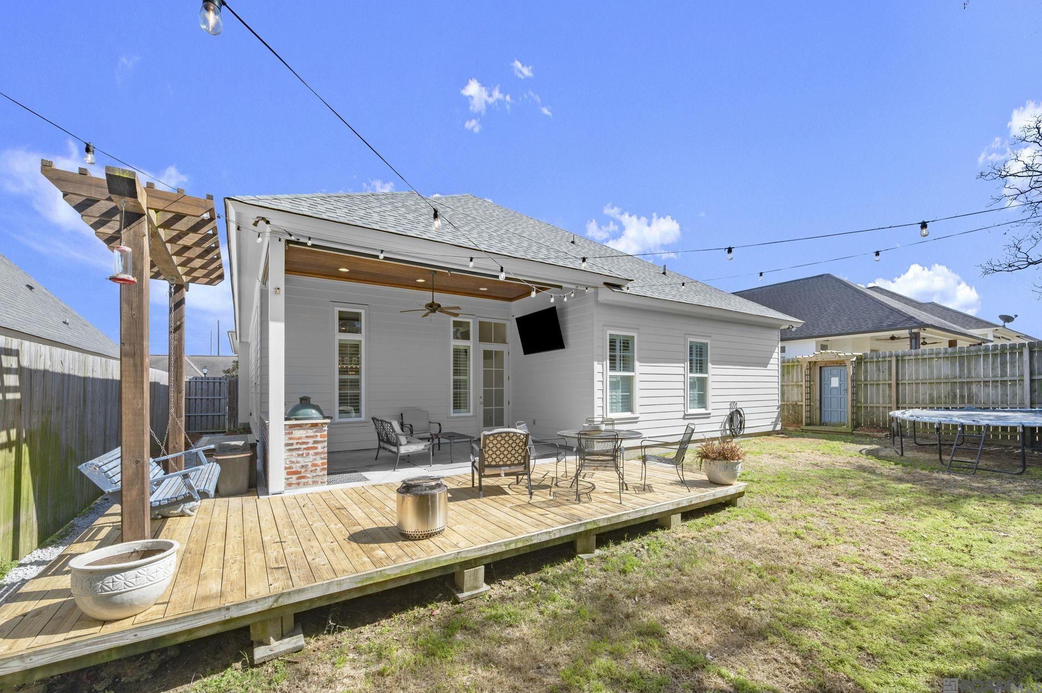 18541 Oakland Crossing Blvd, Prairieville, LA, 70769