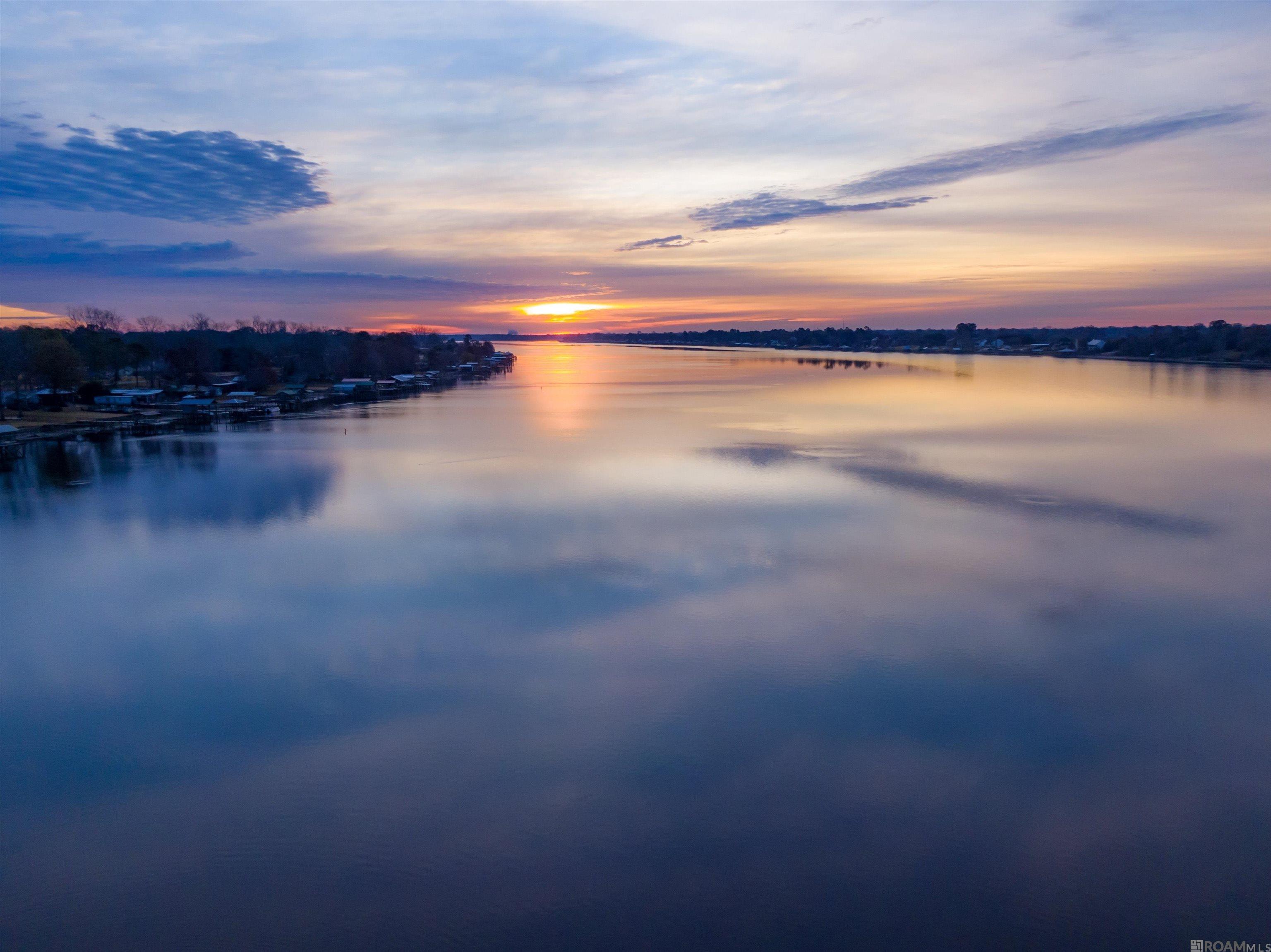 7608 False River Rd, Oscar, LA, 70762