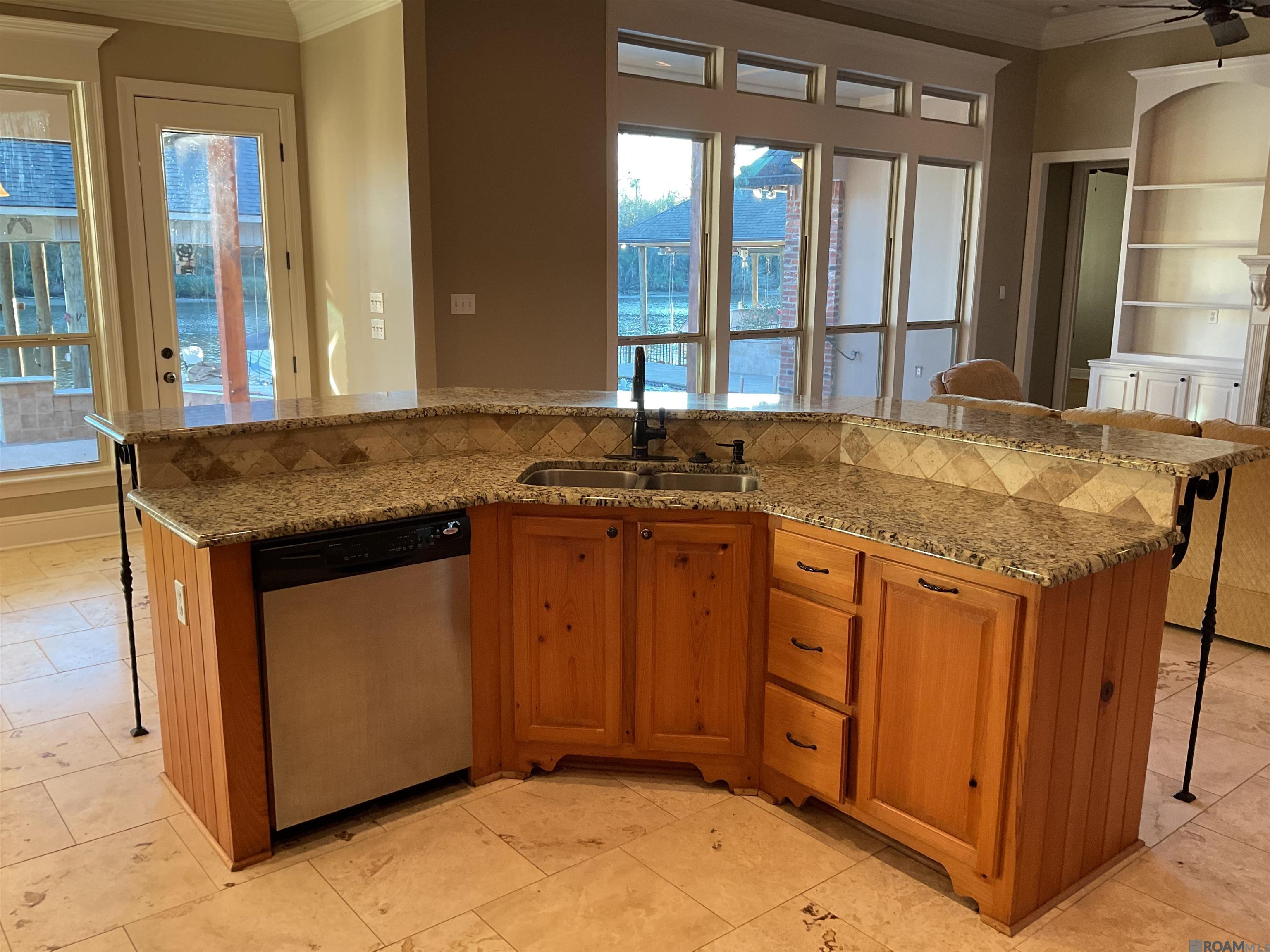 21253 Waterfront East Dr, Maurepas, LA, 70449