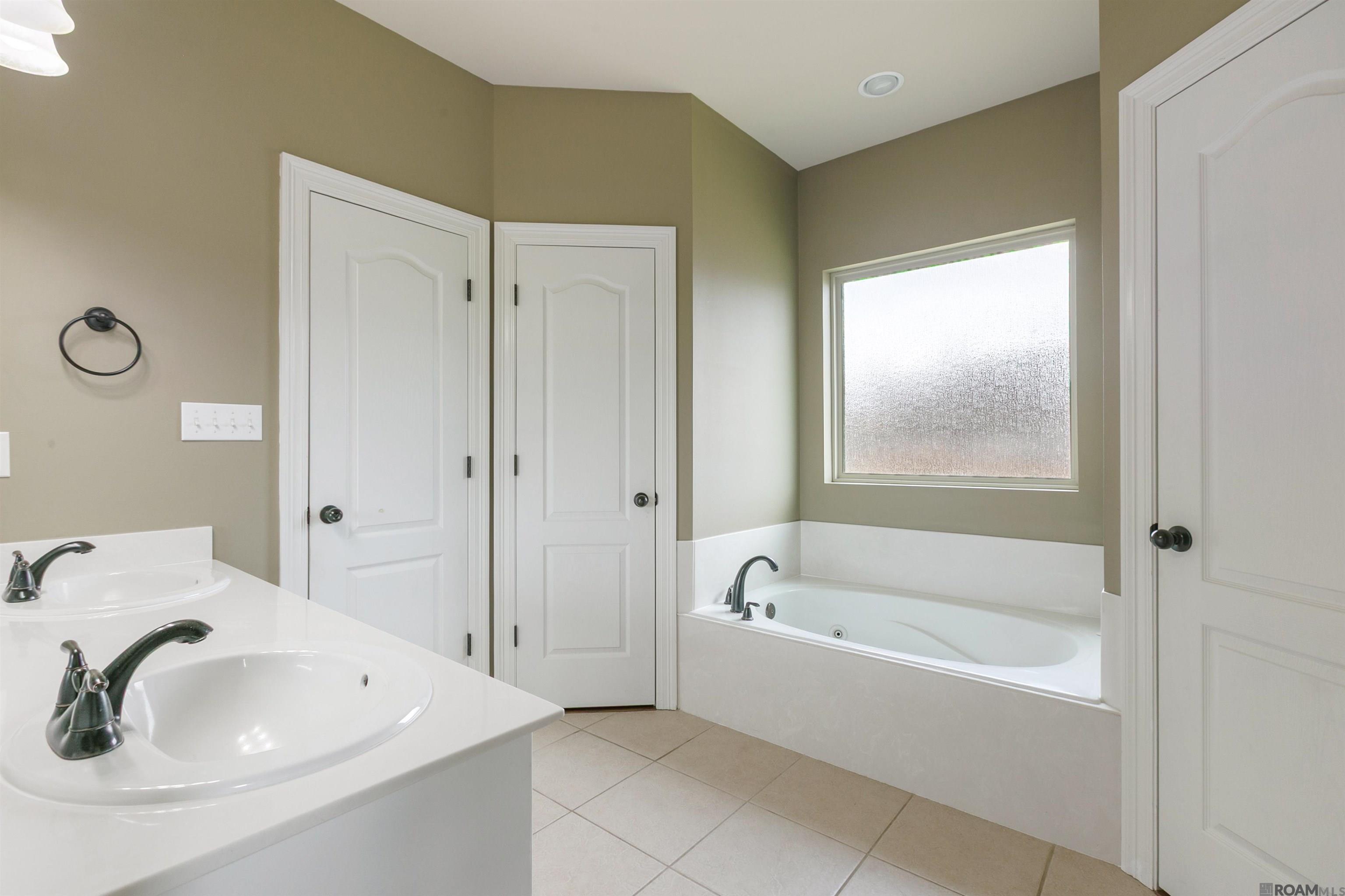 10139 Autumn Ct, Denham Springs, LA, 70726