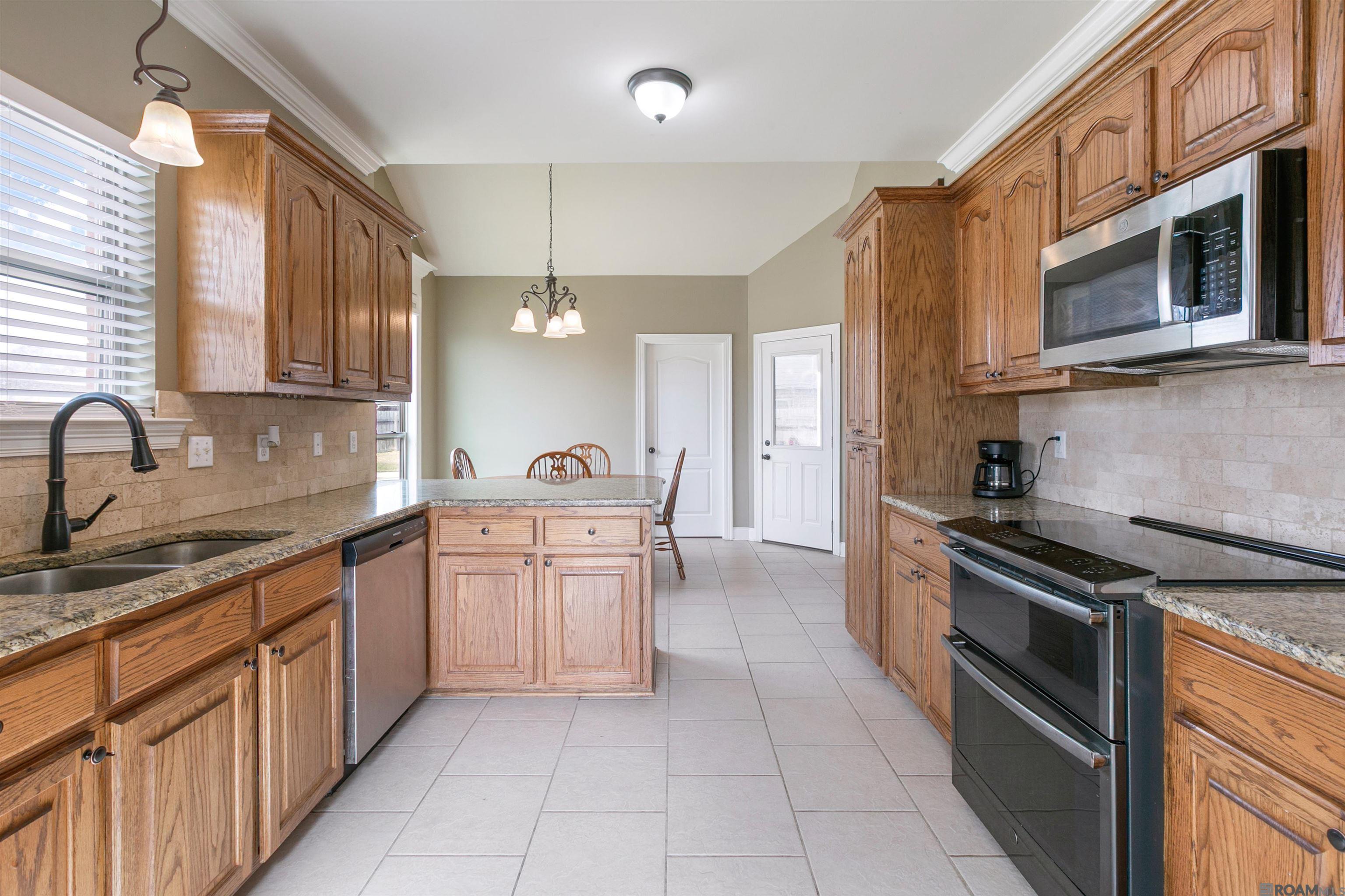 10139 Autumn Ct, Denham Springs, LA, 70726