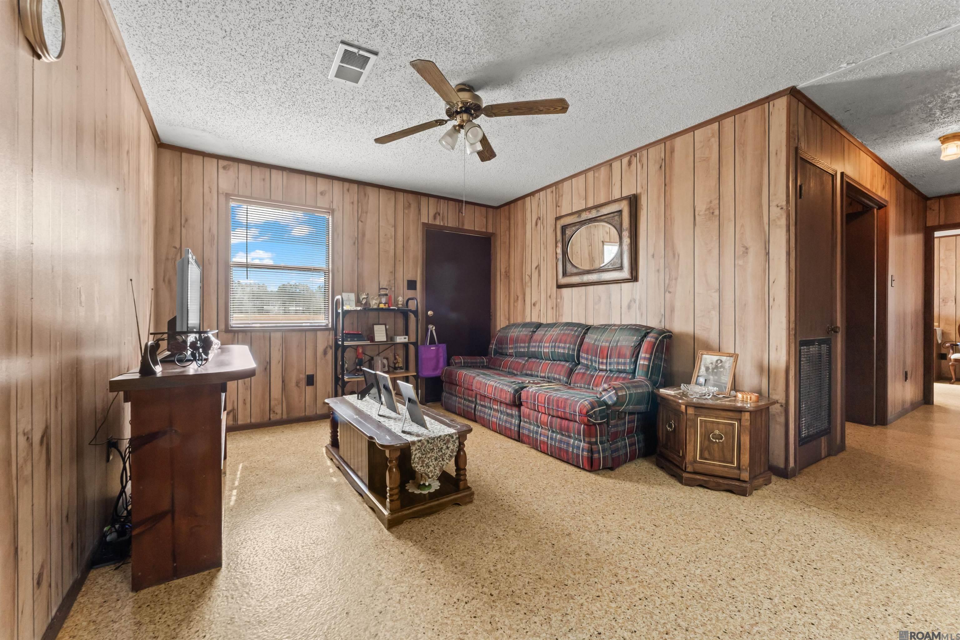 807 Lemon B Rd, Slaughter, LA, 70730