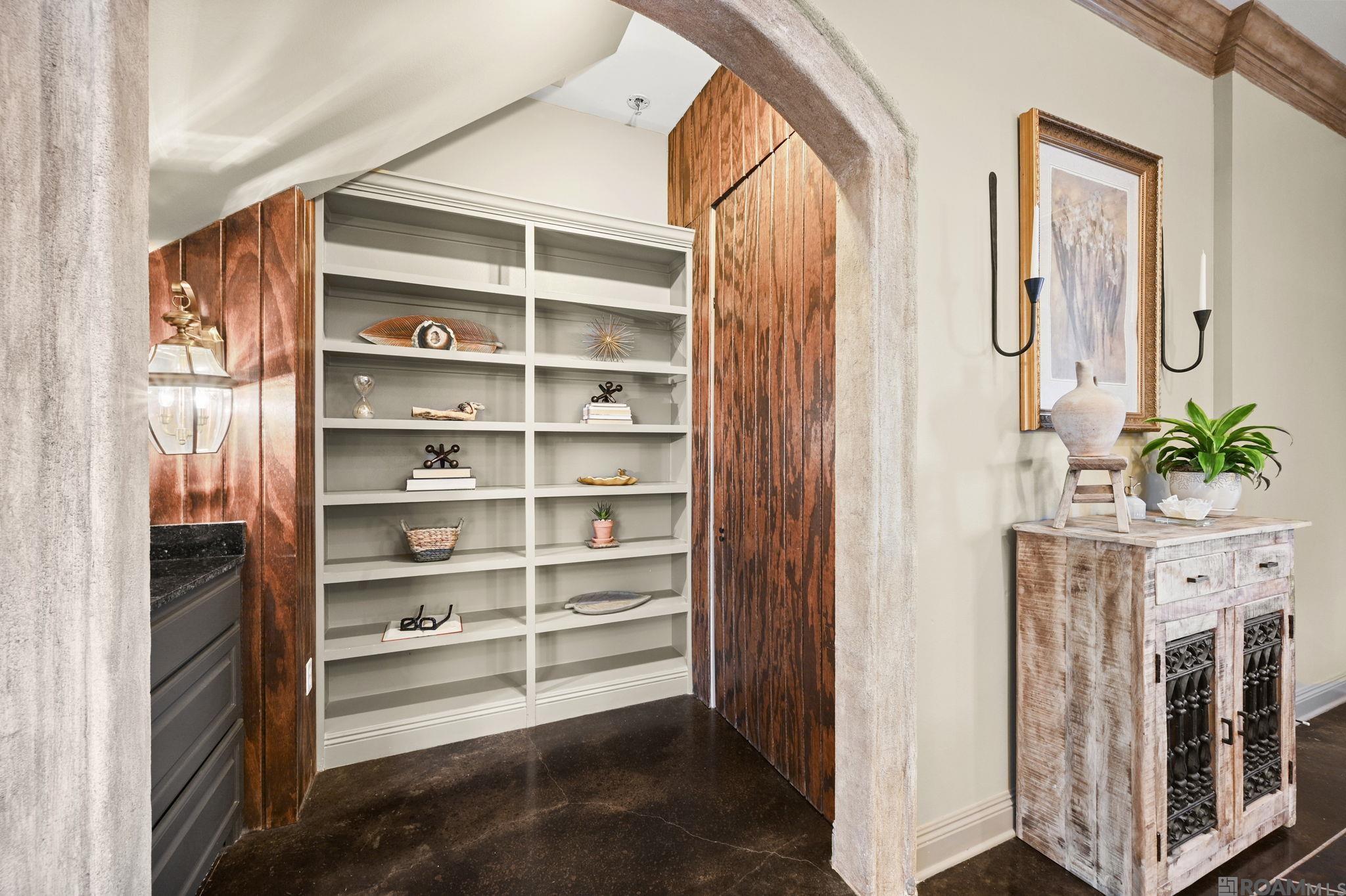 10142 Old World Dr, Baton Rouge, LA, 70817