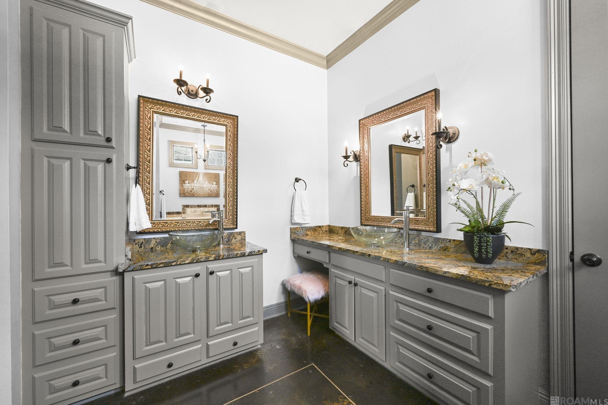 10142 Old World Dr, Baton Rouge, LA, 70817