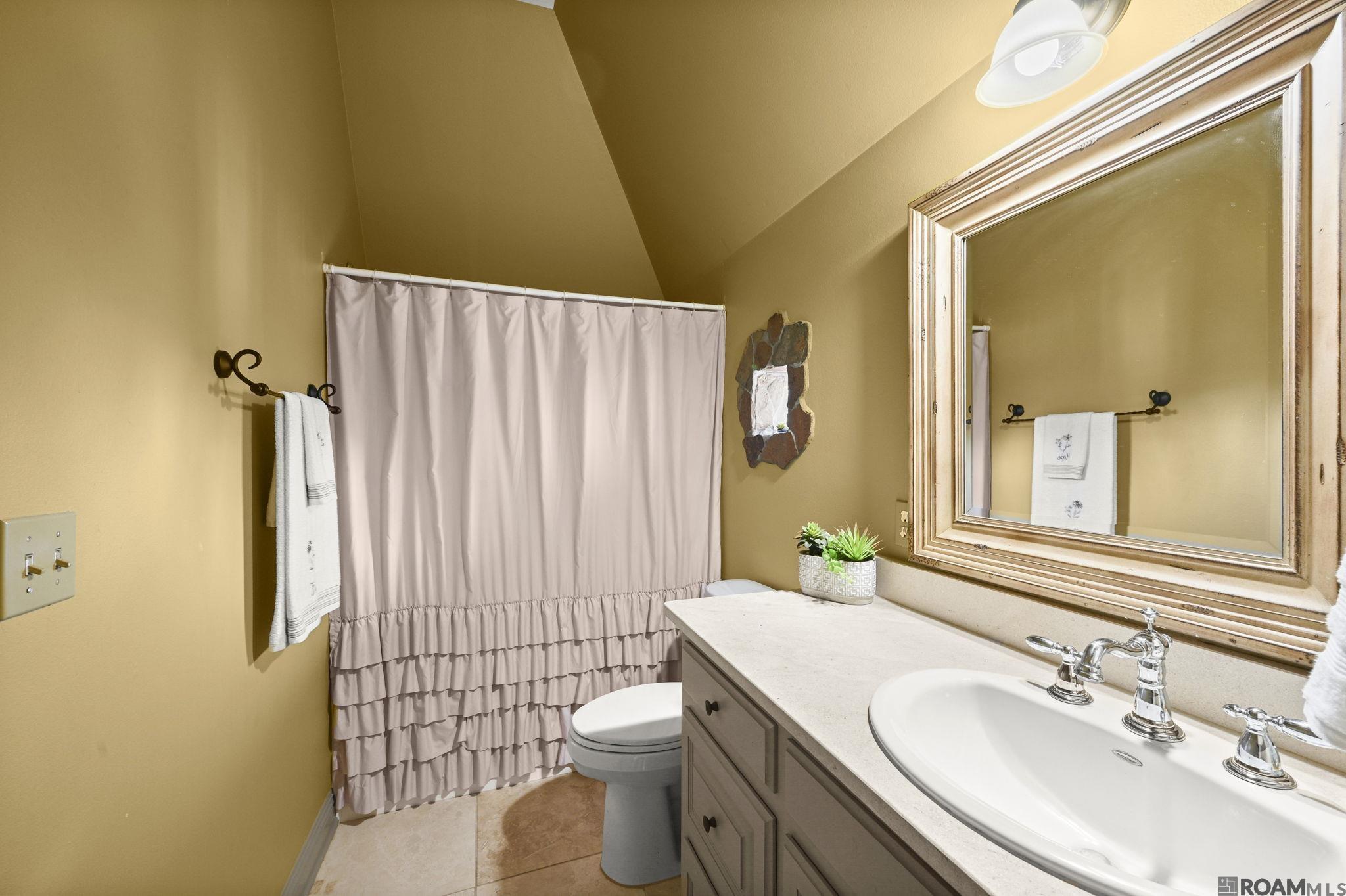 10142 Old World Dr, Baton Rouge, LA, 70817