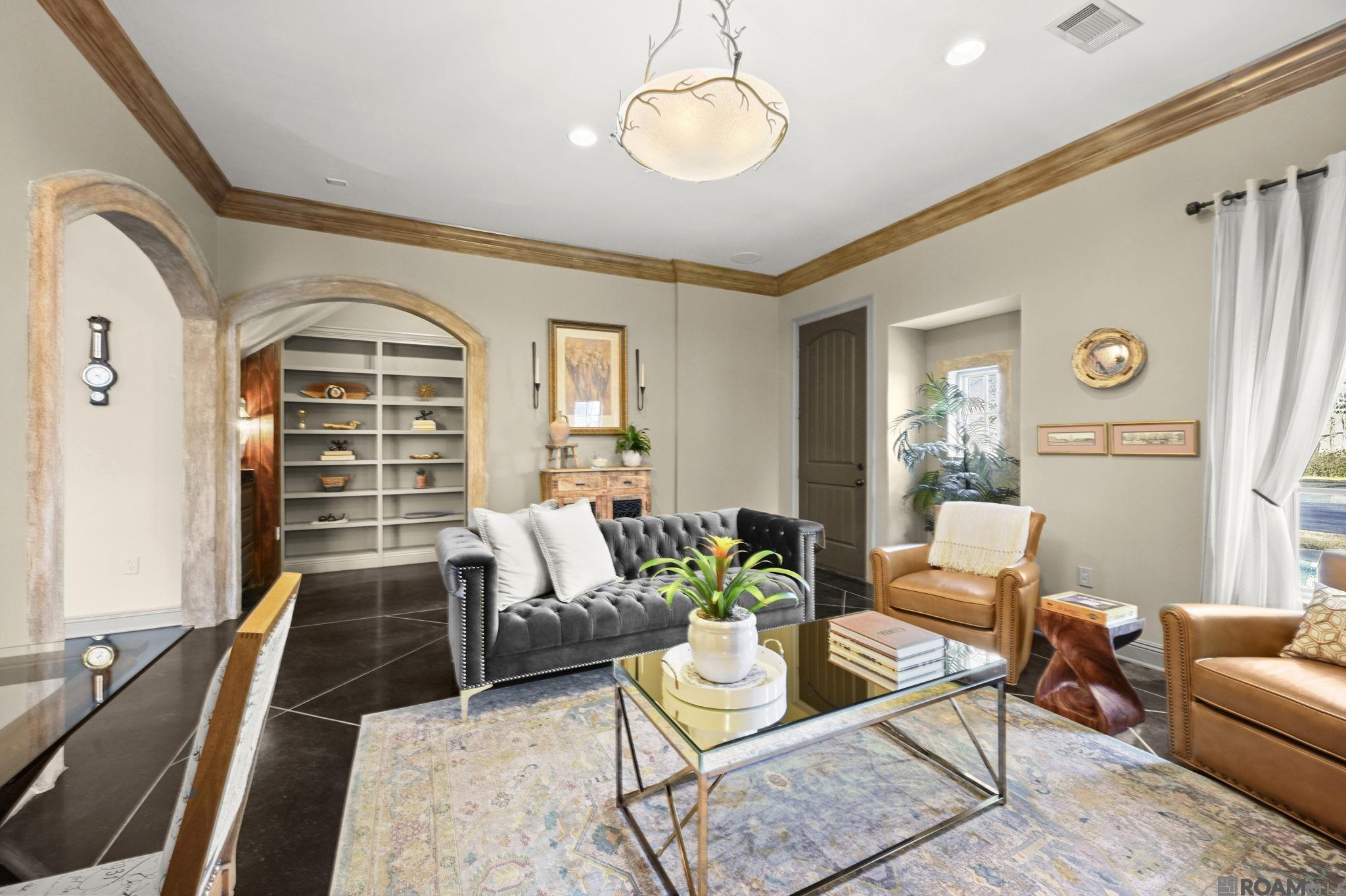 10142 Old World Dr, Baton Rouge, LA, 70817