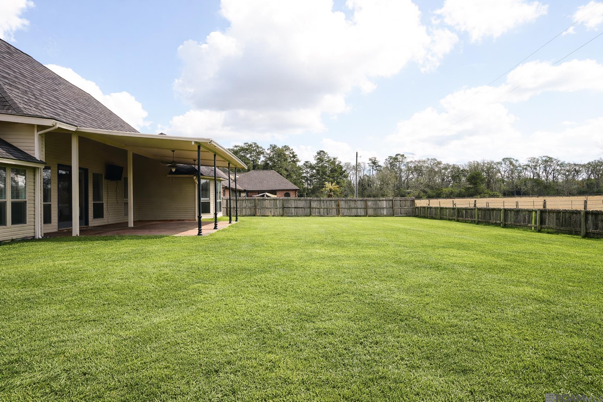 11140 Sims Rd, Denham Springs, LA, 70706