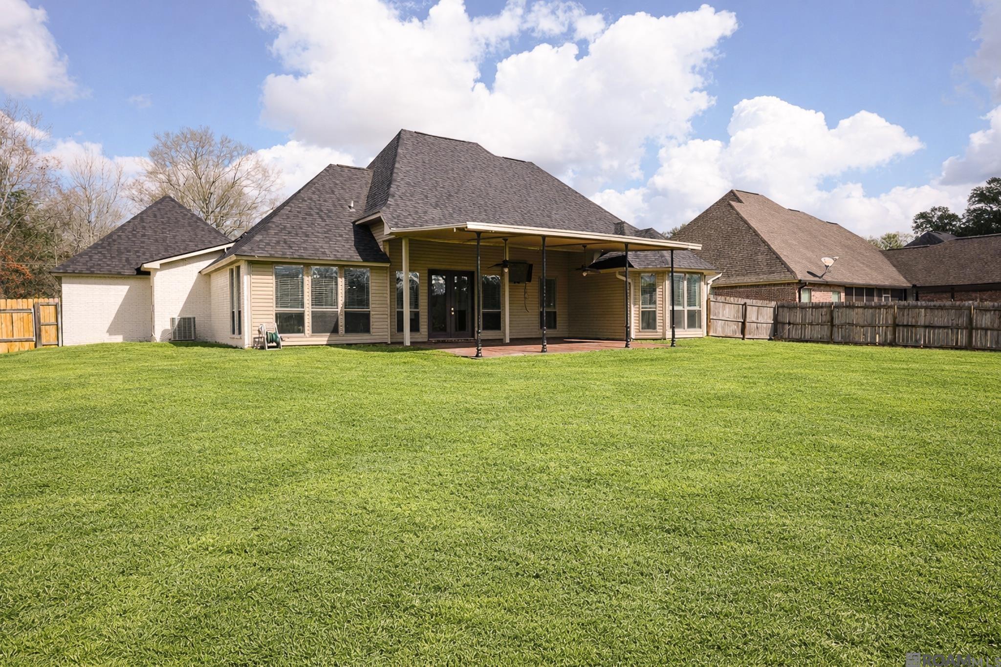 11140 Sims Rd, Denham Springs, LA, 70706