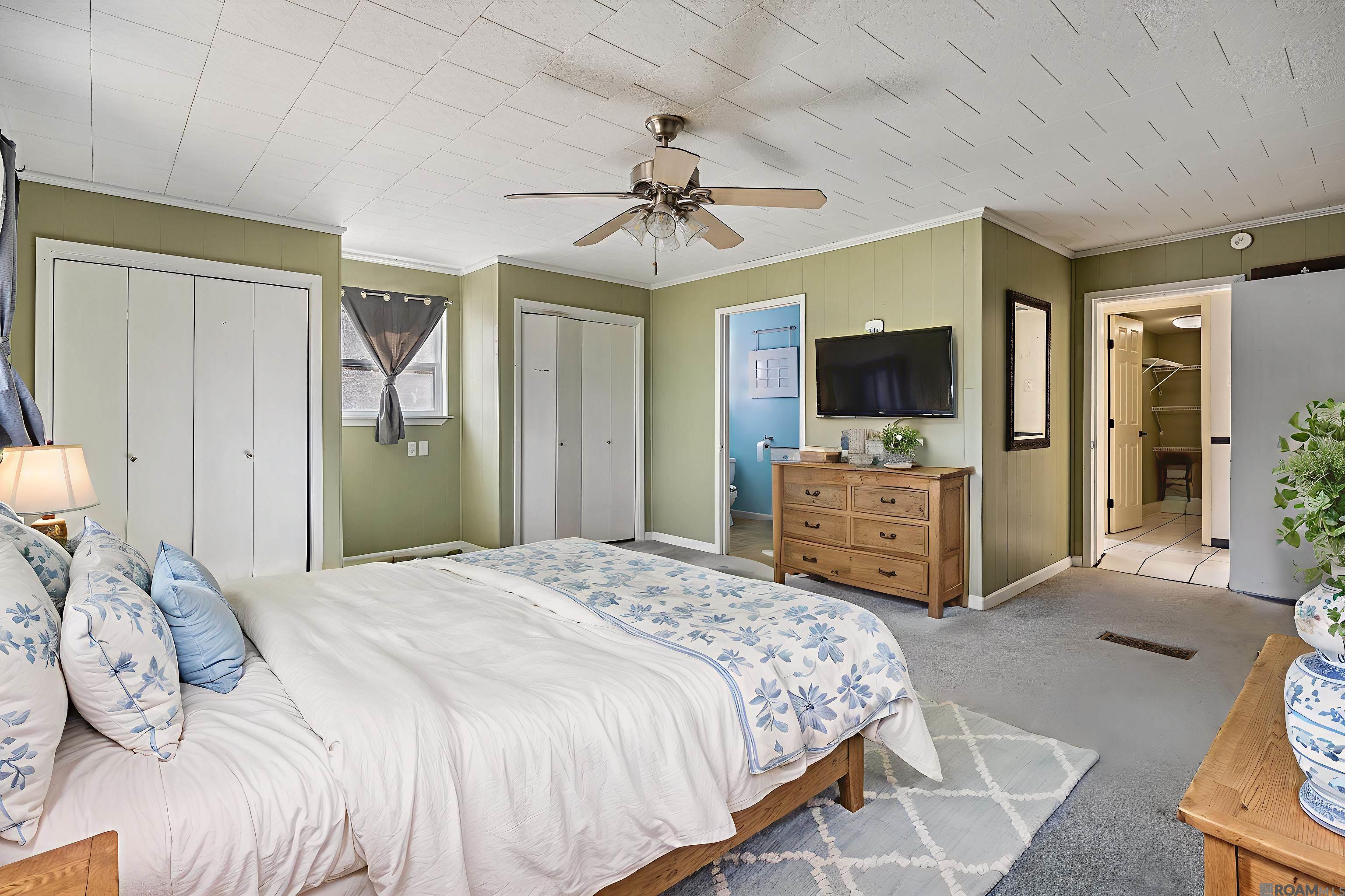 18739 River Bend Rd, Maurepas, LA, 70449