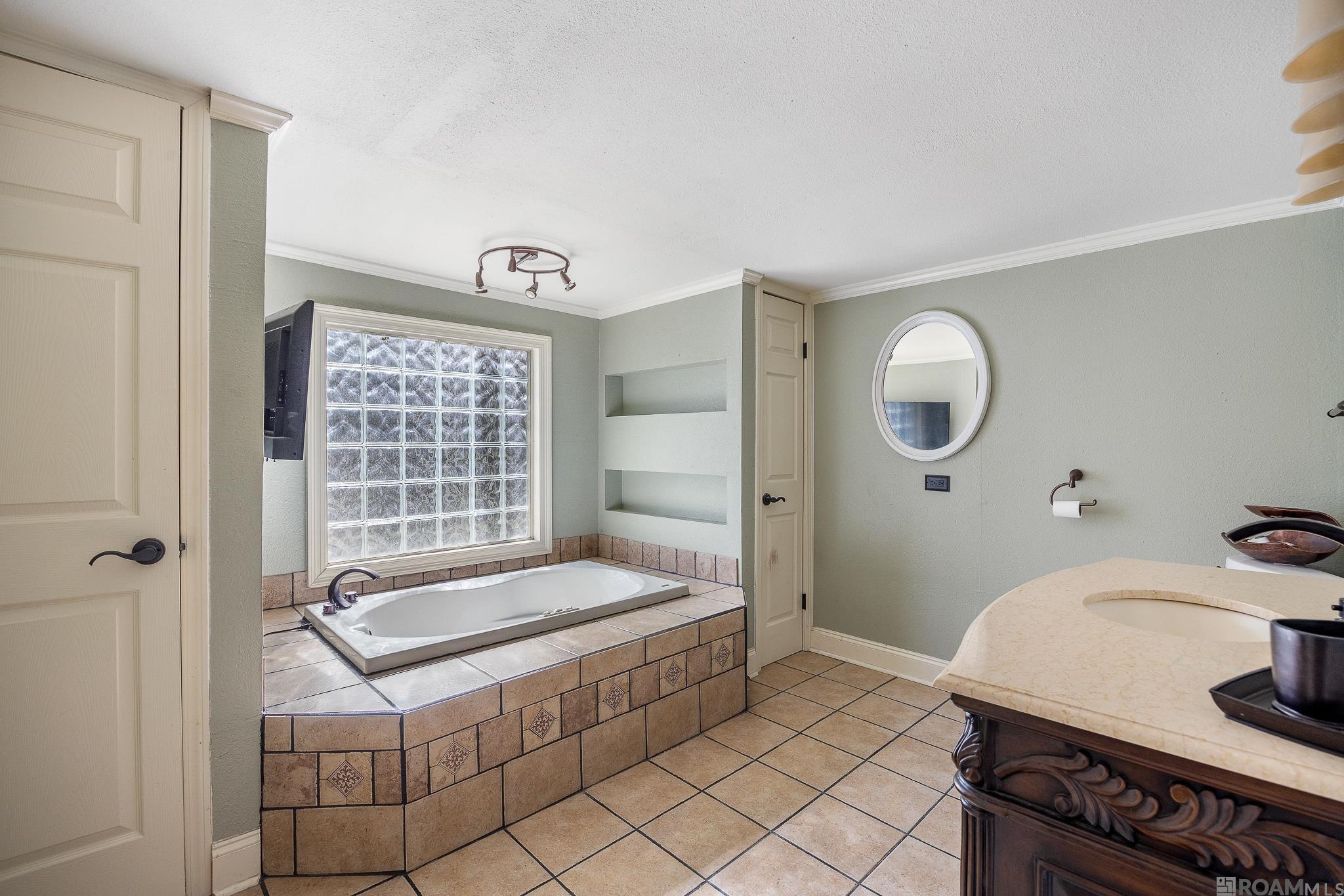 18739 River Bend Rd, Maurepas, LA, 70449