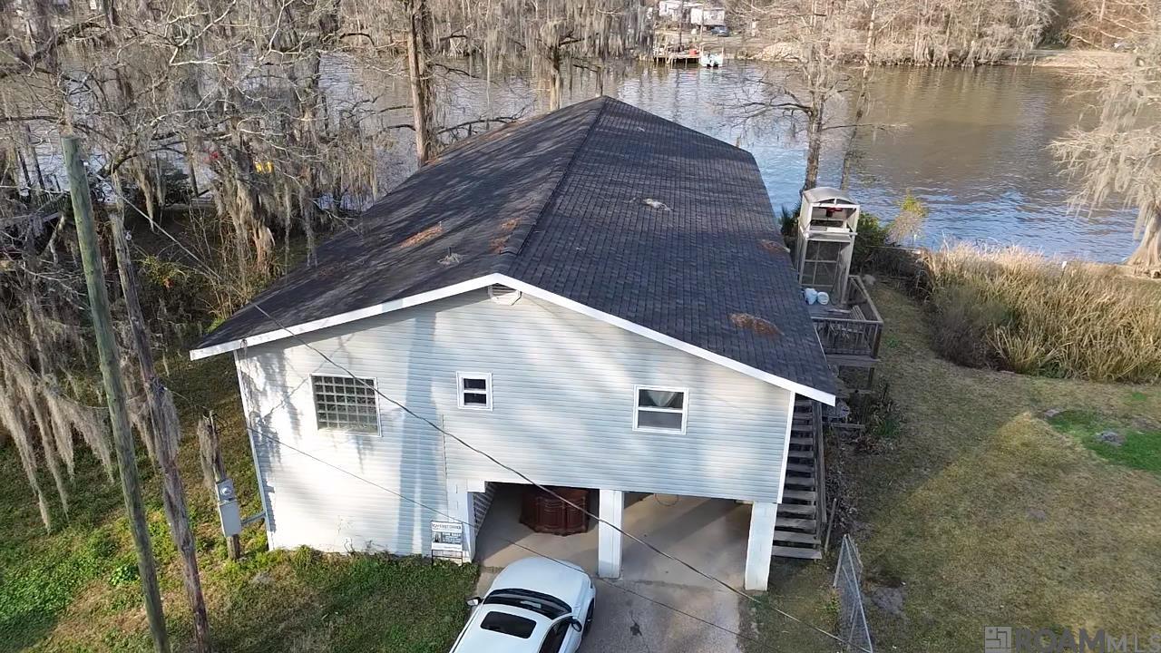 18739 River Bend Rd, Maurepas, LA, 70449