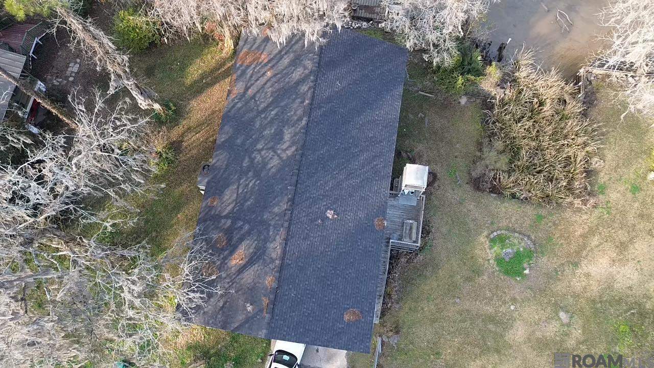 18739 River Bend Rd, Maurepas, LA, 70449