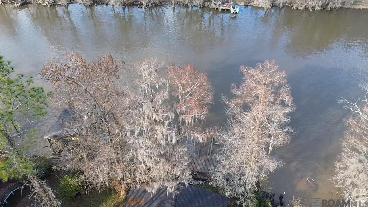 18739 River Bend Rd, Maurepas, LA, 70449
