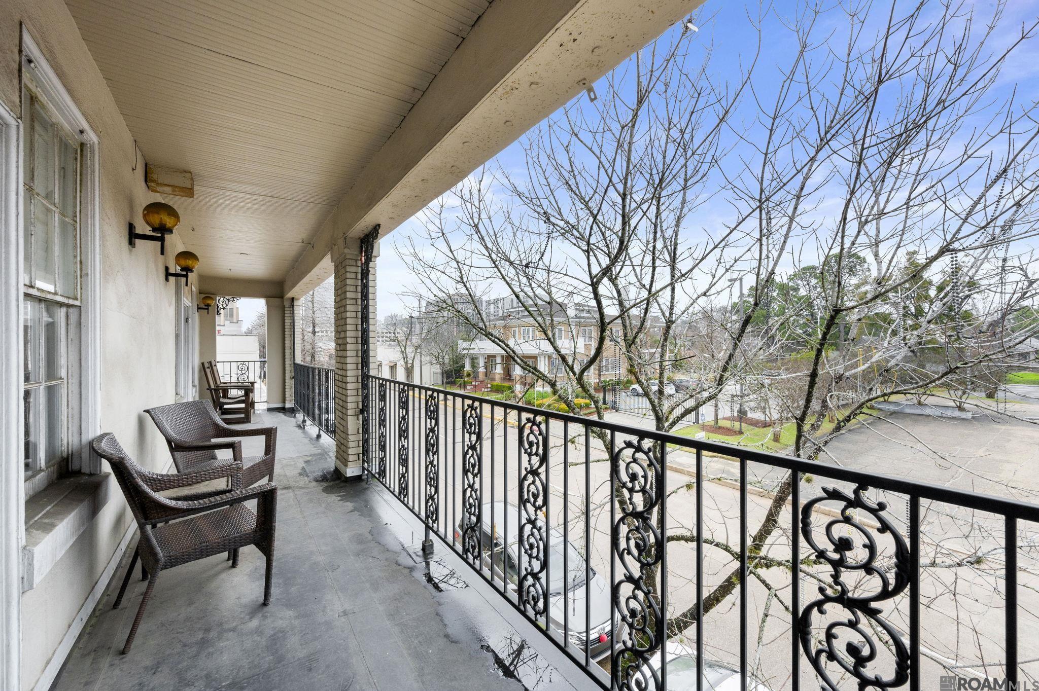 830 Main St, Baton Rouge, LA, 70802