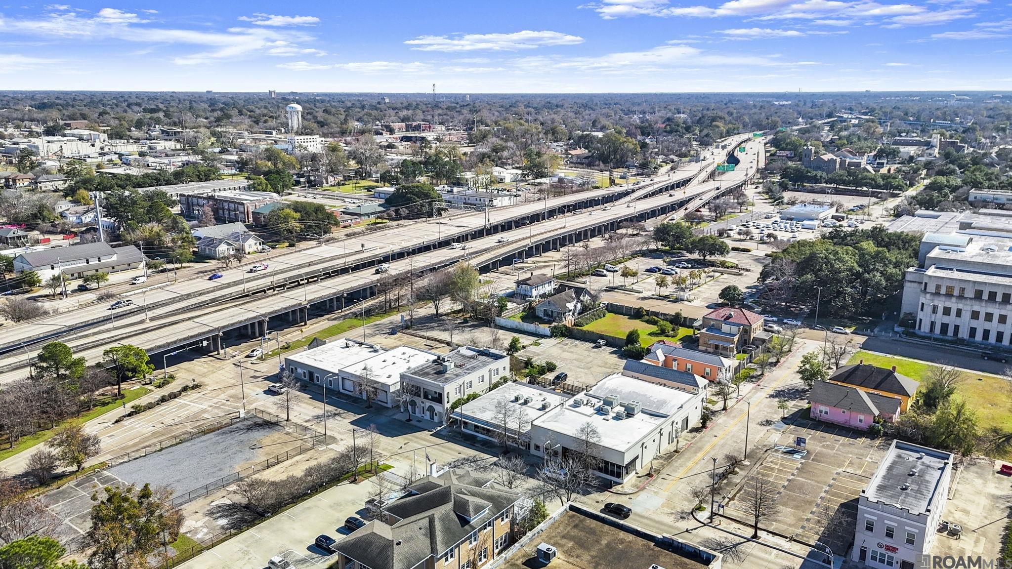 830 Main St, Baton Rouge, LA, 70802