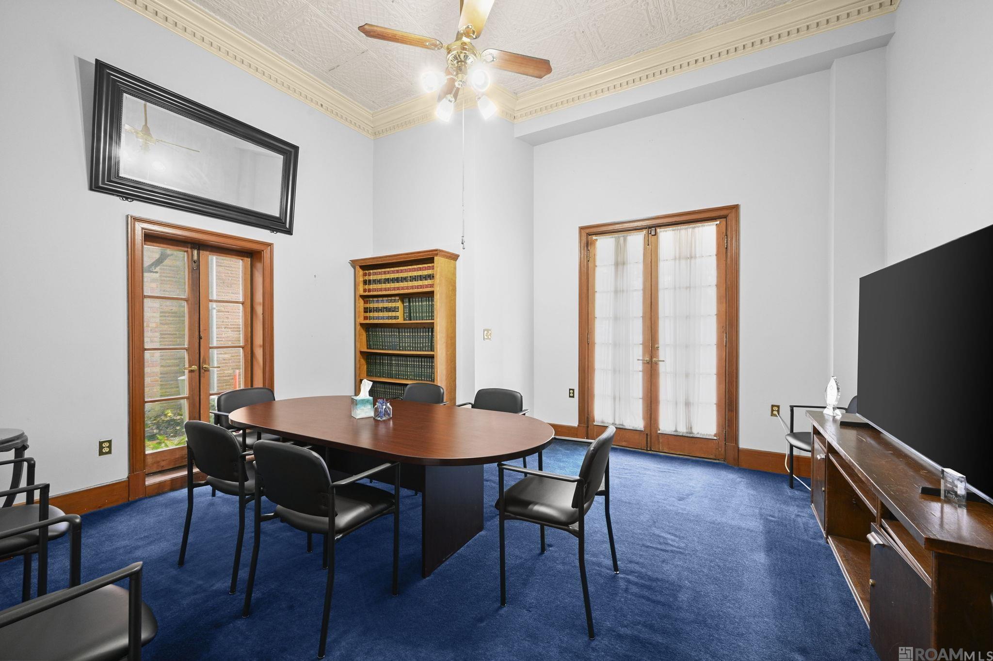 830 Main St, Baton Rouge, LA, 70802