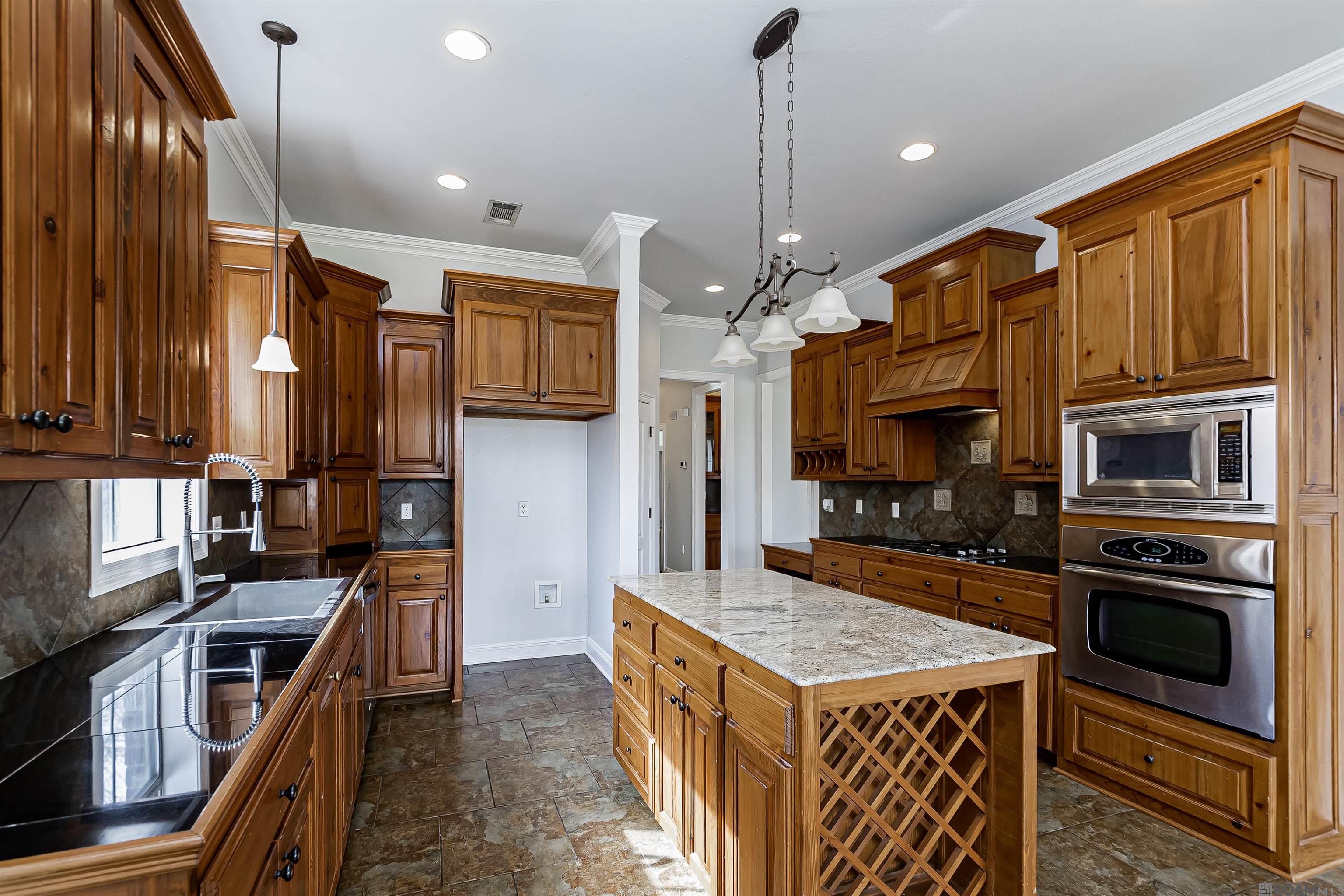 15454 Summer Trace Dr, Prairieville, LA, 70769