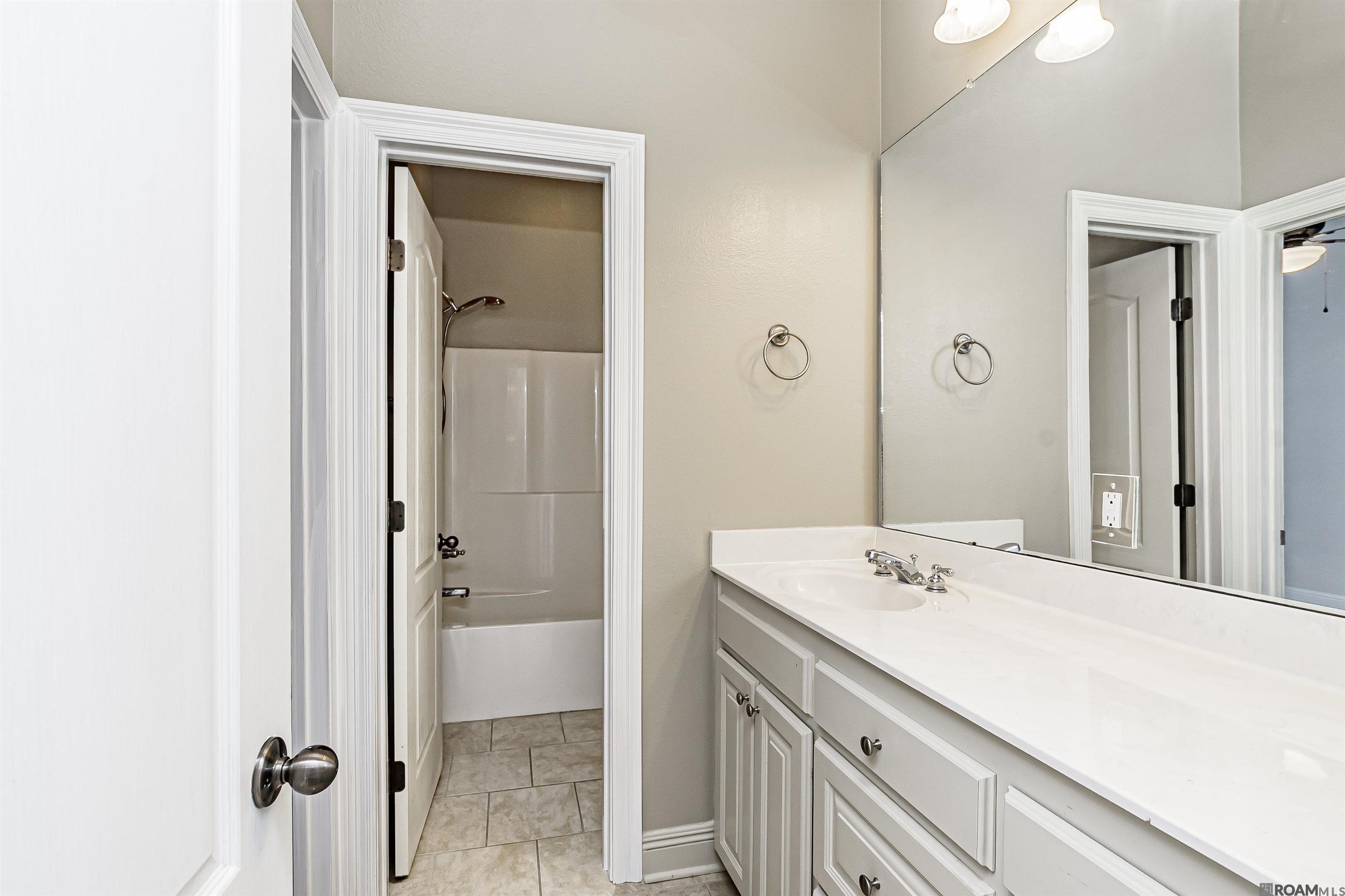 15454 Summer Trace Dr, Prairieville, LA, 70769