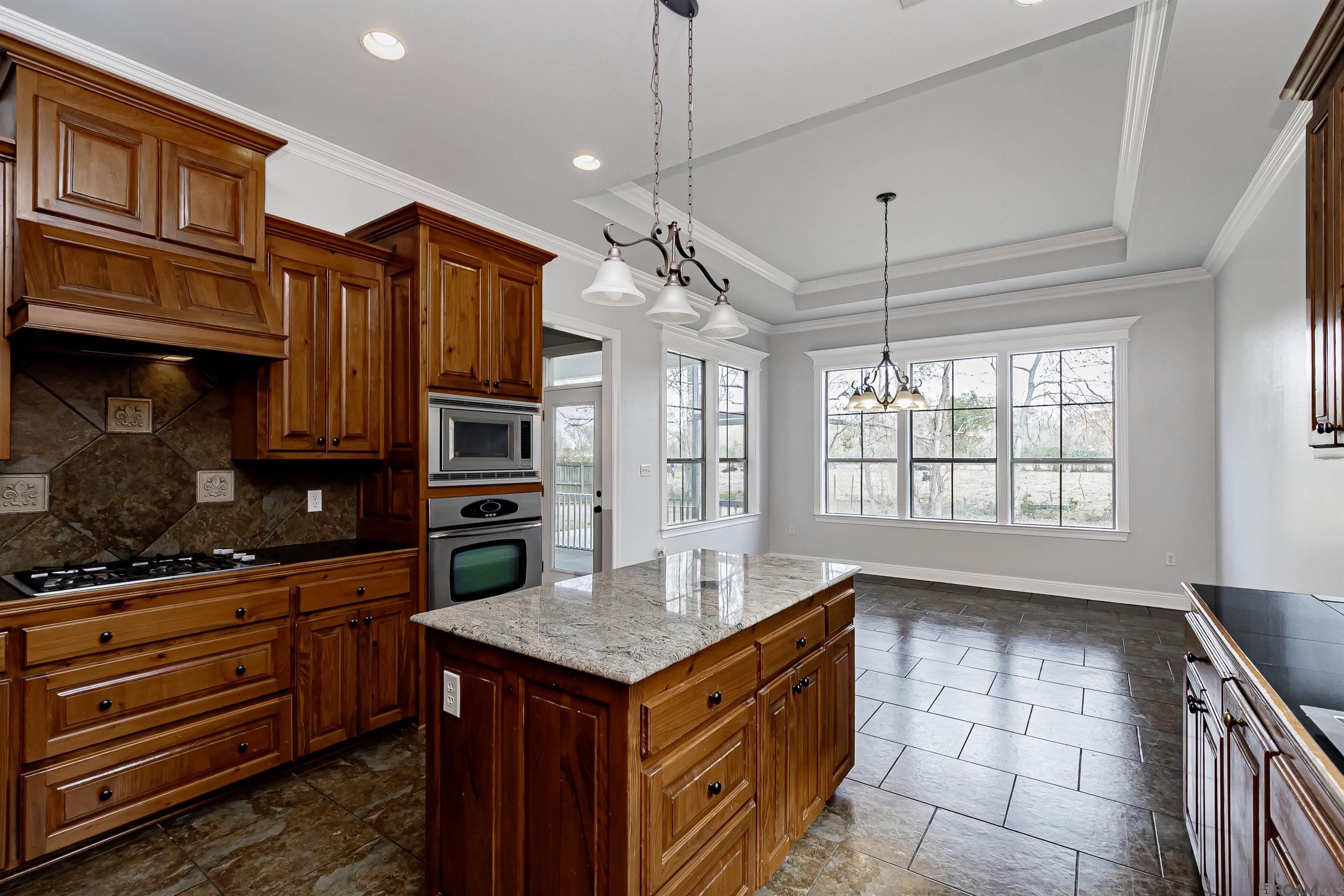 15454 Summer Trace Dr, Prairieville, LA, 70769