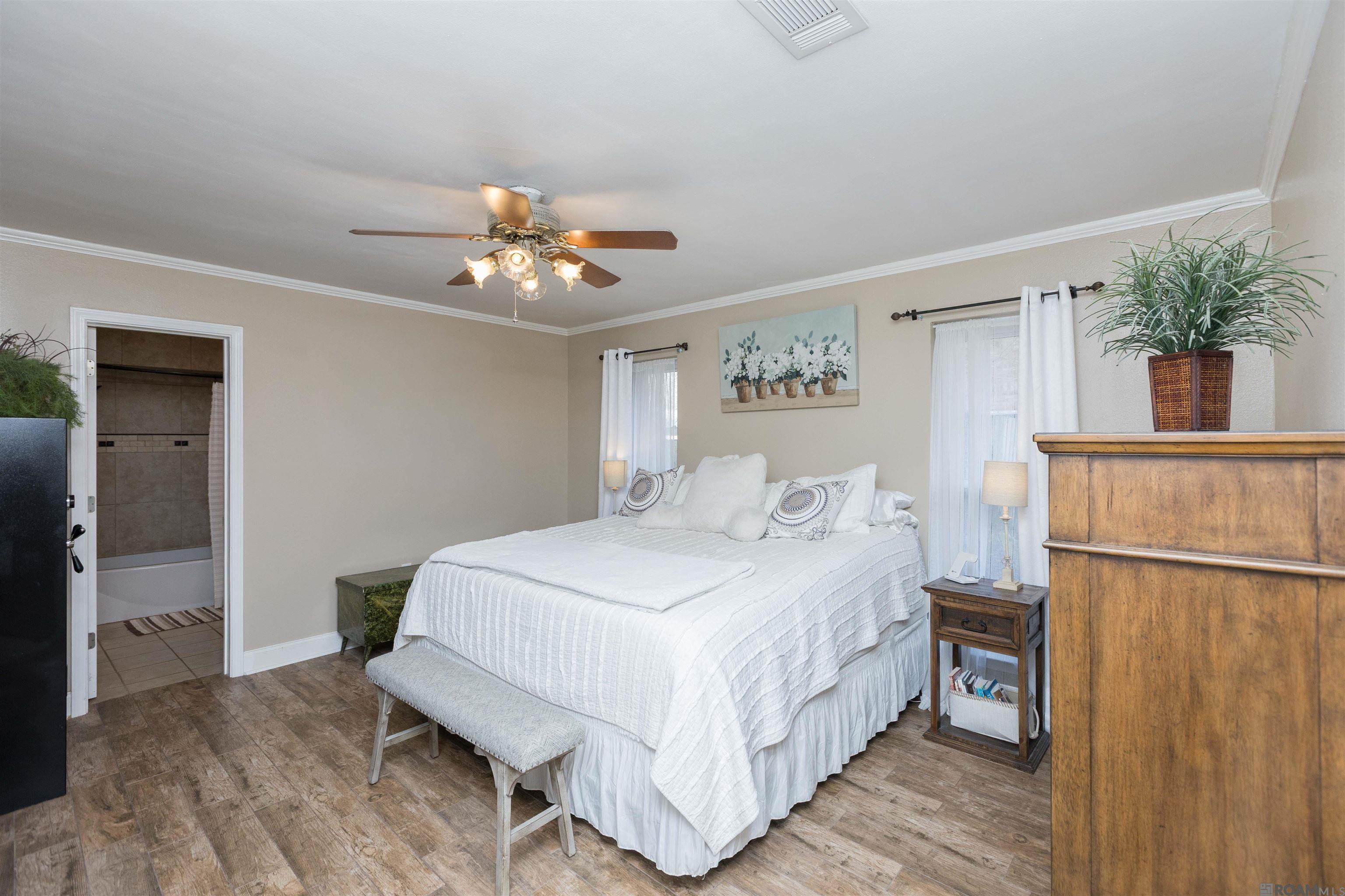 18025 Burnham Way, Greenwell Springs, LA, 70739