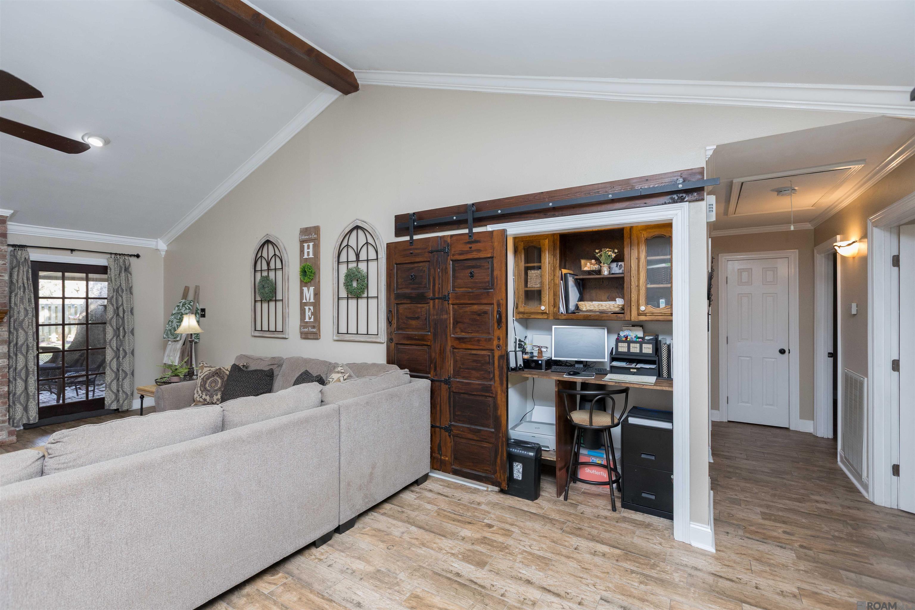 18025 Burnham Way, Greenwell Springs, LA, 70739