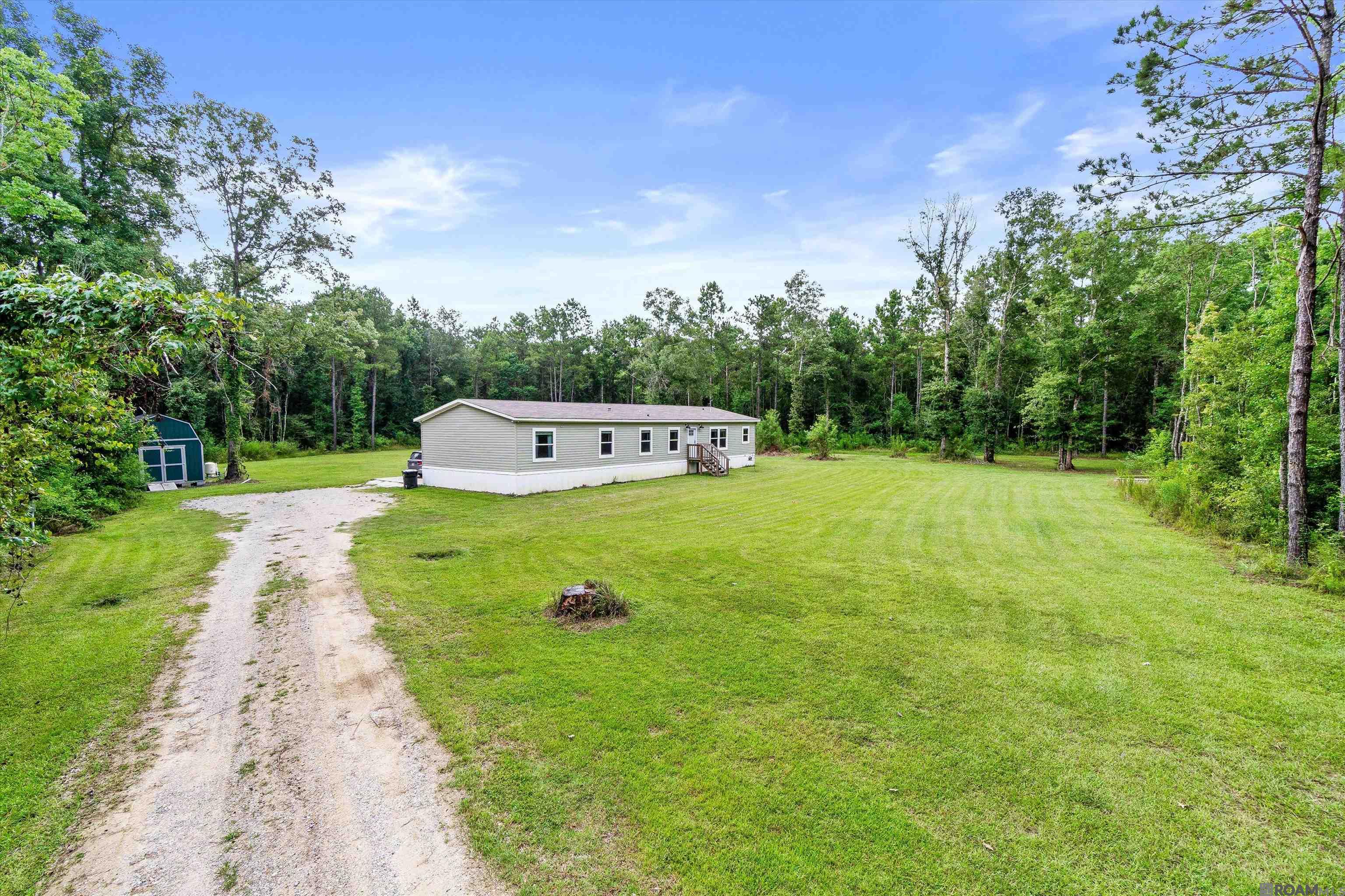 19646 King George, Livingston, LA, 70754