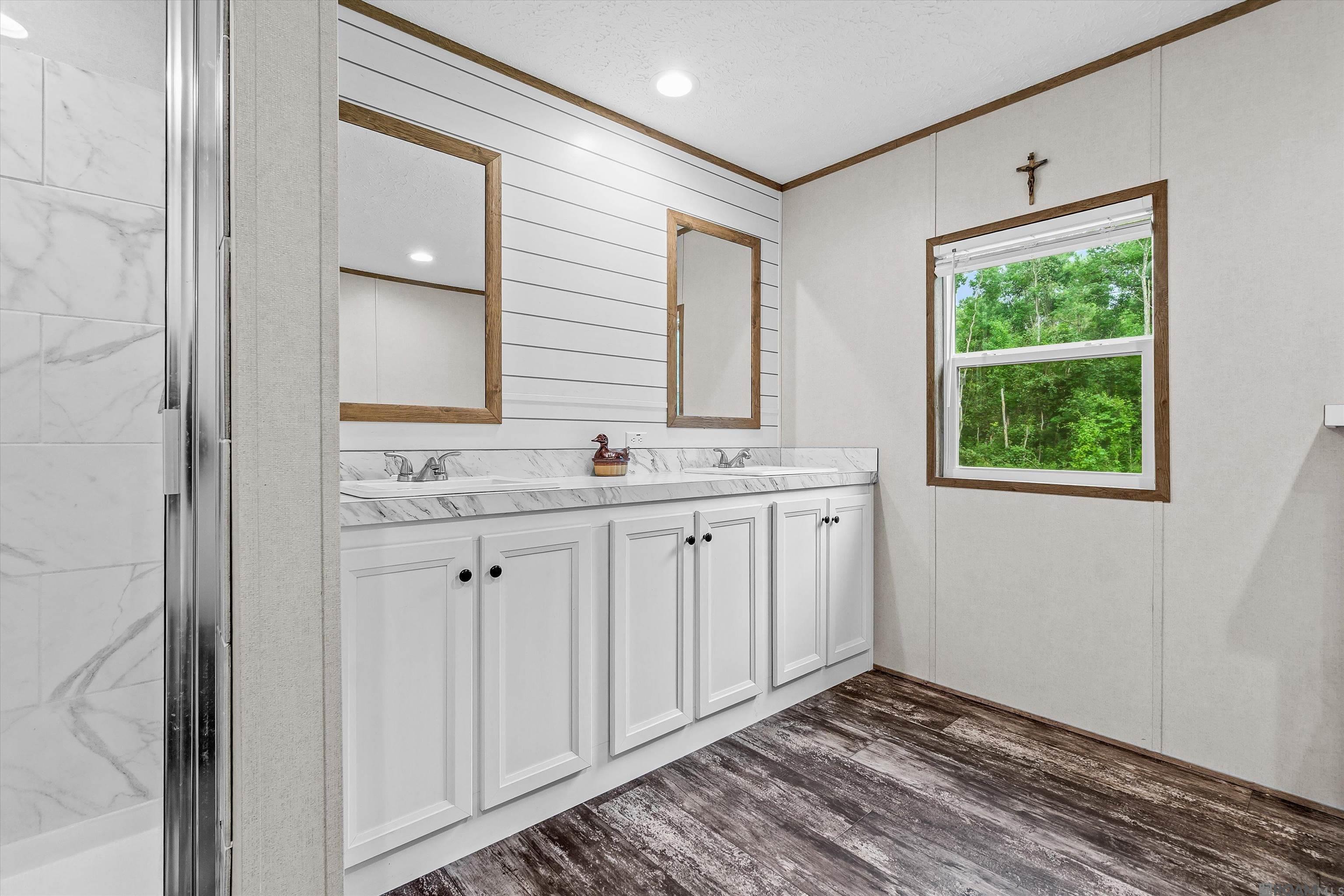 19646 King George, Livingston, LA, 70754