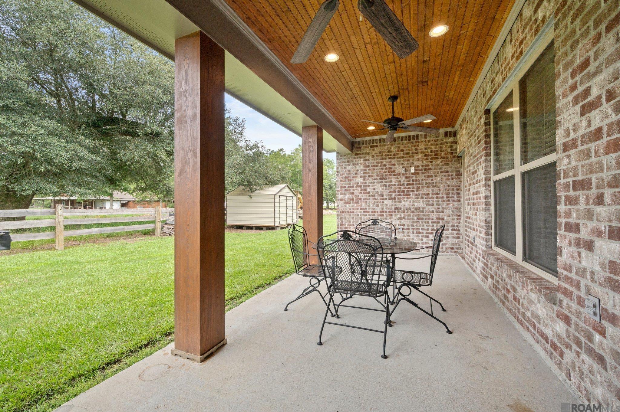 100 Tranquility Oaks, Denham Springs, LA, 70706