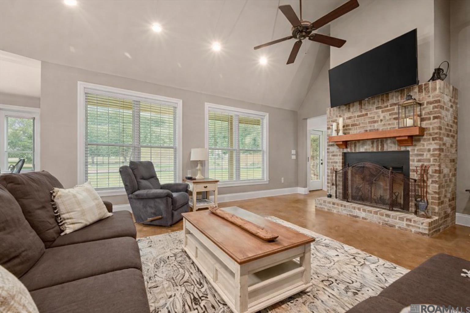 100 Tranquility Oaks, Denham Springs, LA, 70706