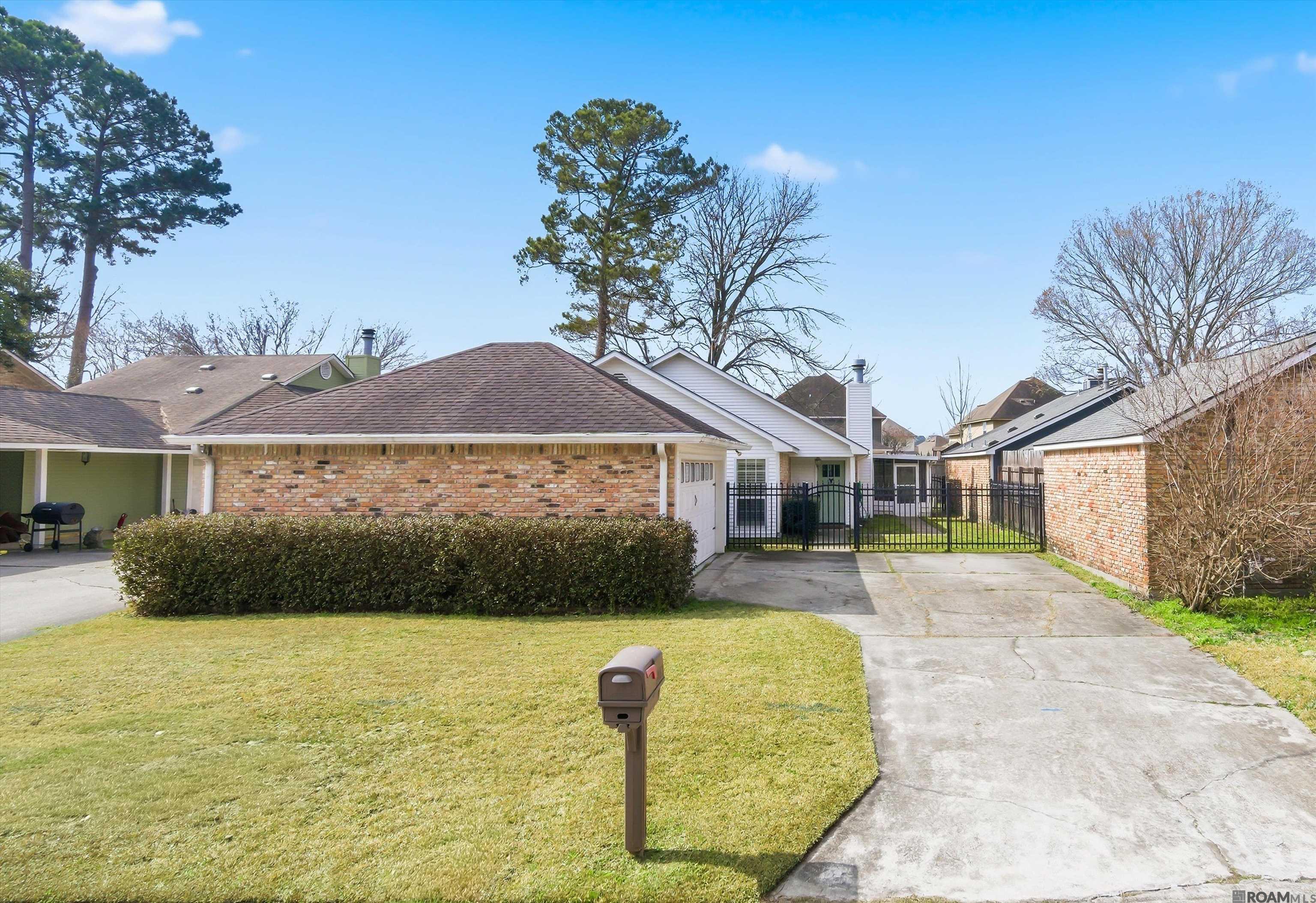 1462 W Fairview Dr, Baton Rouge, LA, 70816