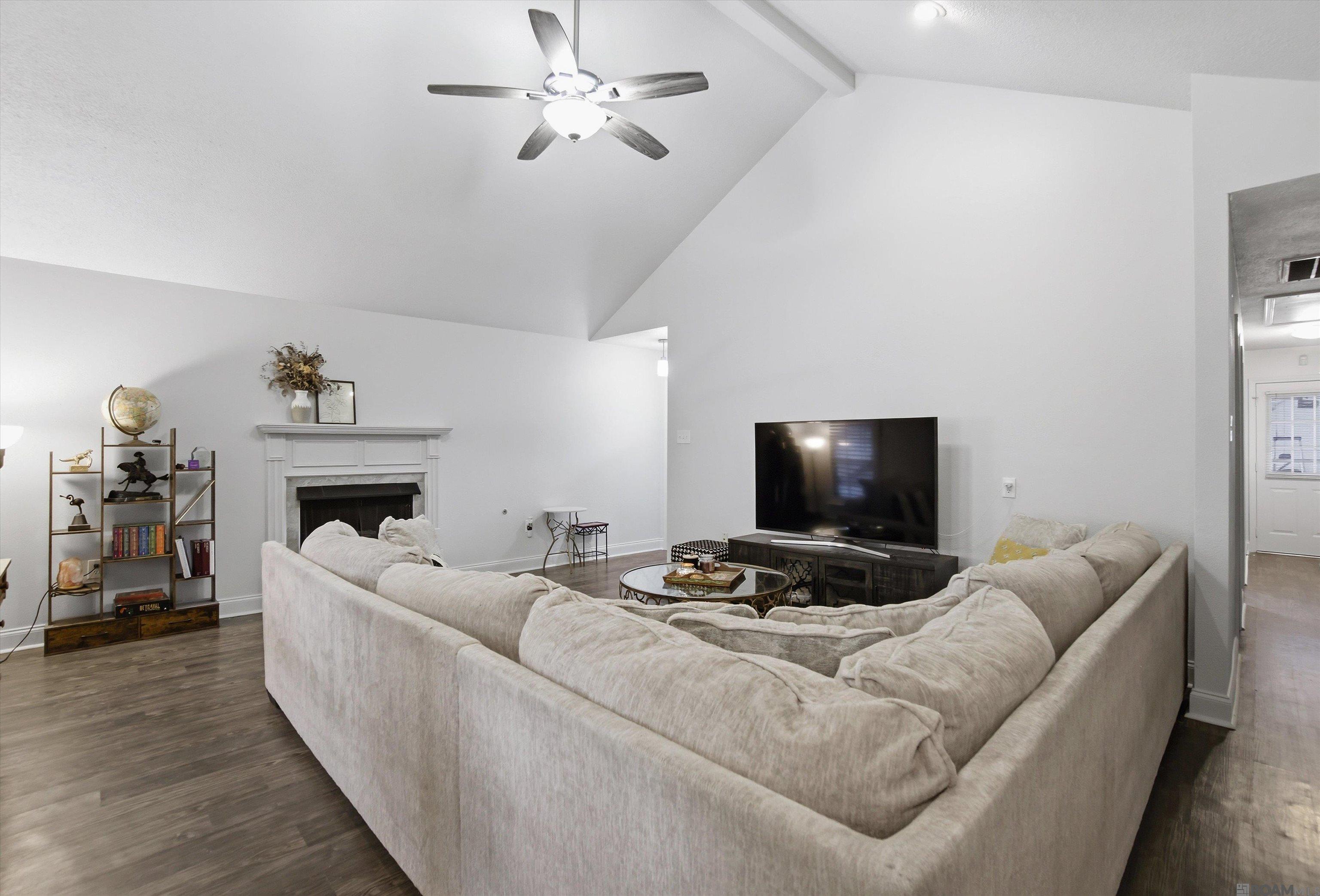 1462 W Fairview Dr, Baton Rouge, LA, 70816