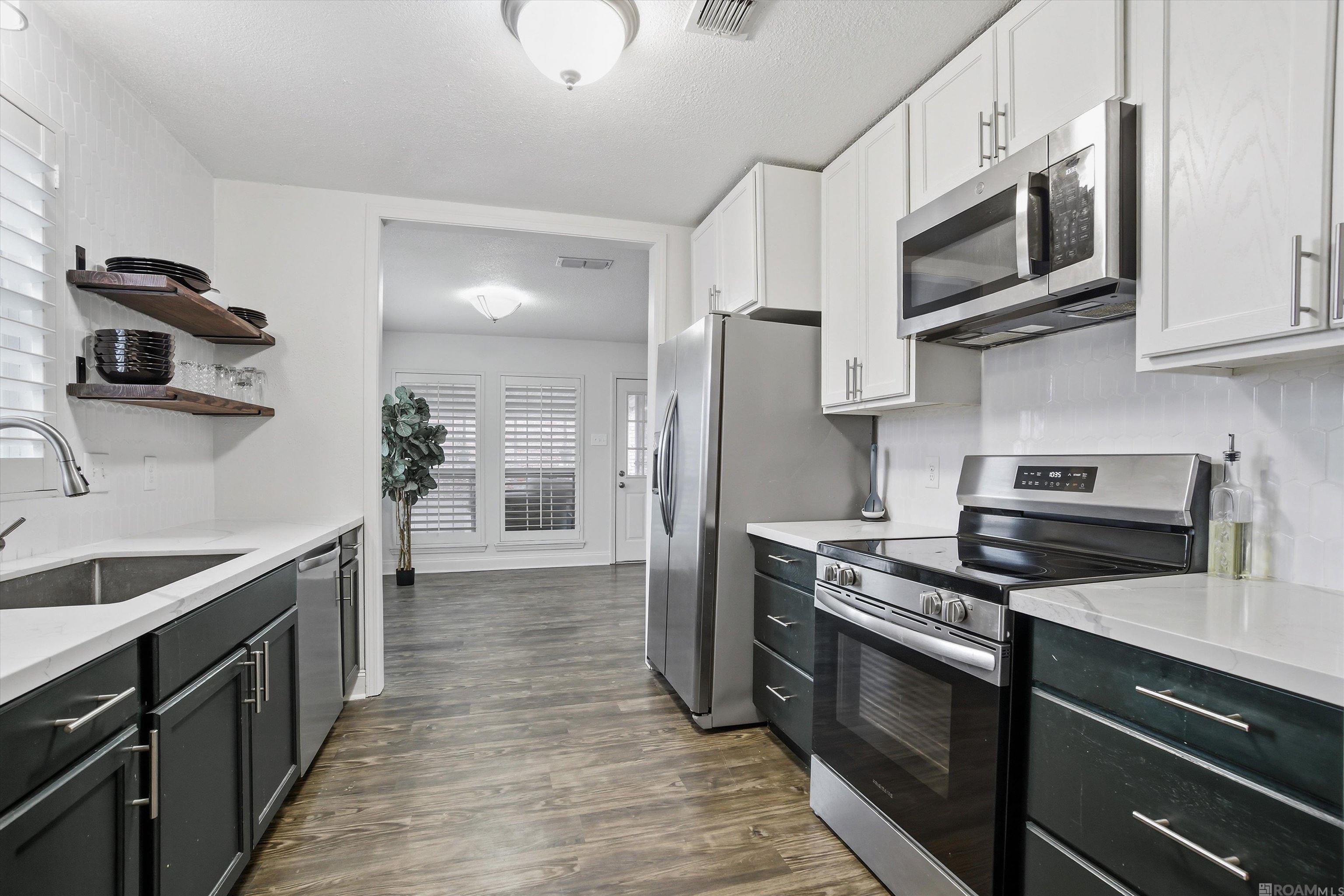 1462 W Fairview Dr, Baton Rouge, LA, 70816