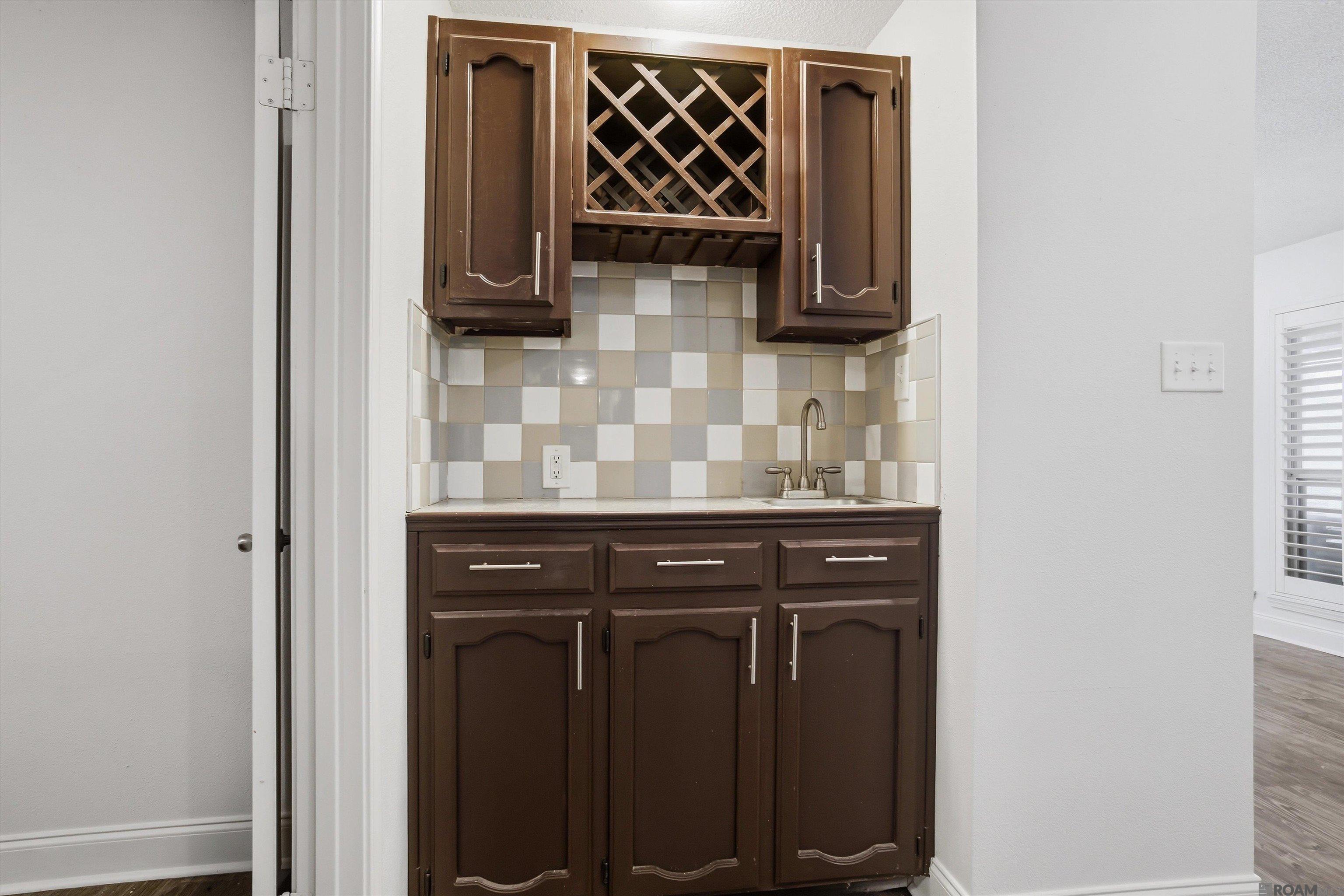 1462 W Fairview Dr, Baton Rouge, LA, 70816