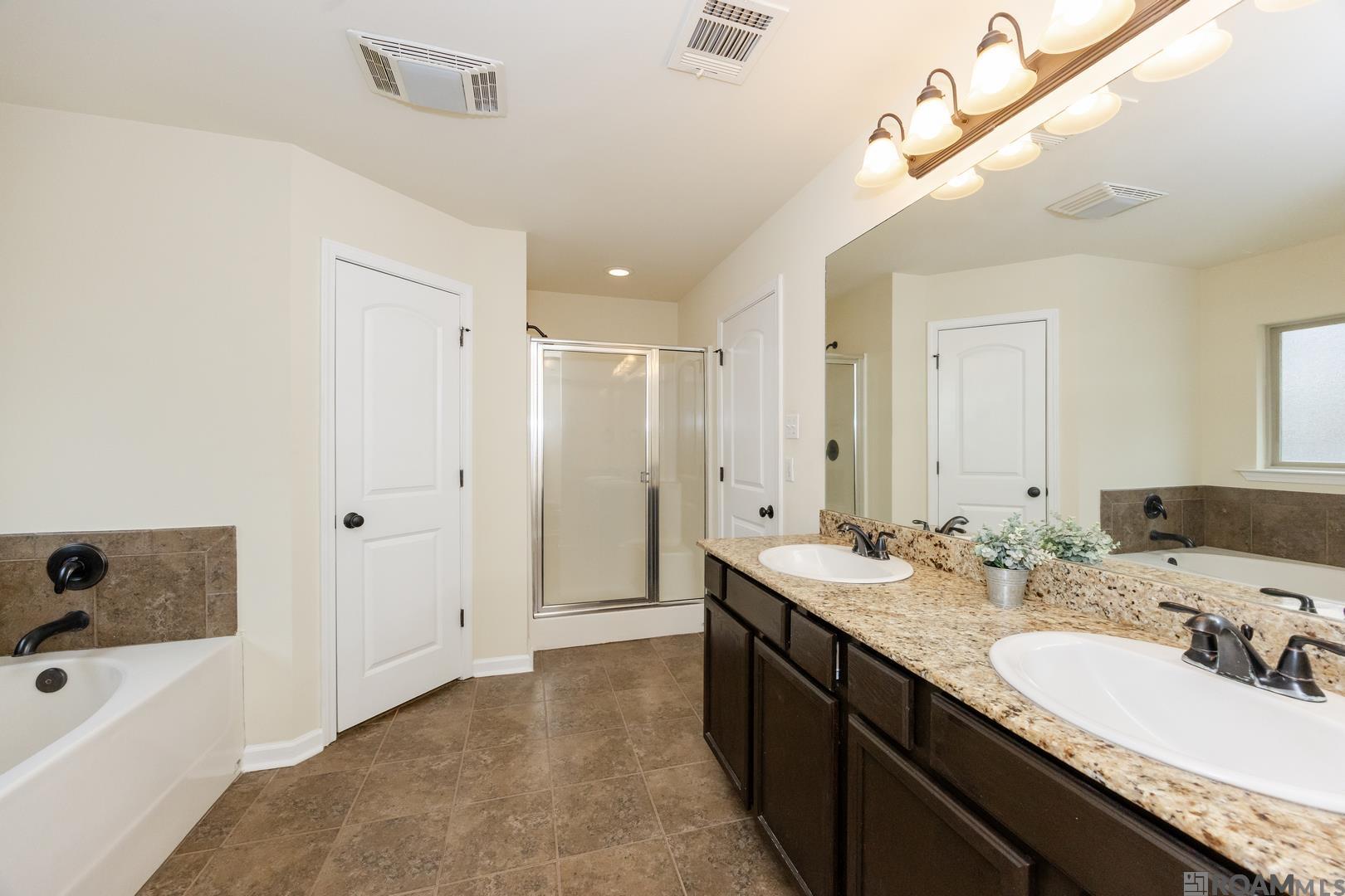 14148 Martinique Dr, Gonzales, LA, 70737