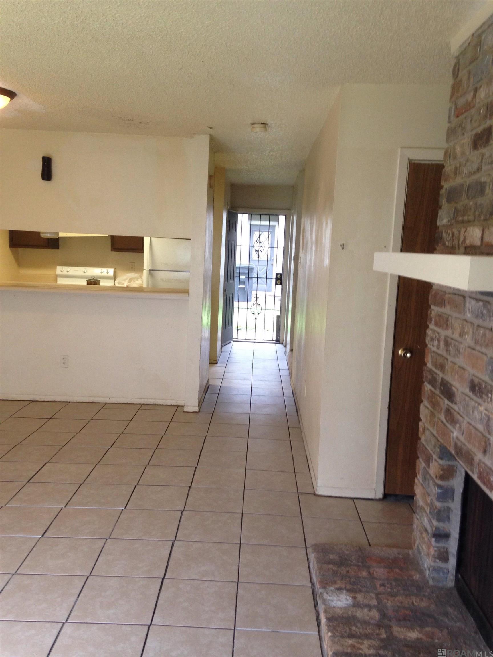 1941 Southpointe Dr, Baton Rouge, LA, 70808