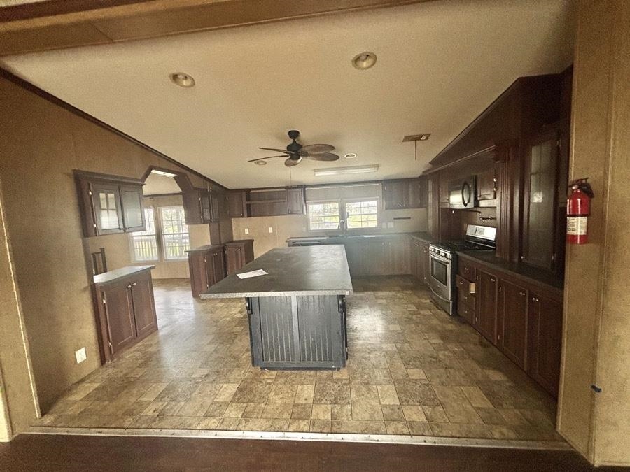 2300 Hwy 182, Raceland, LA, 70394