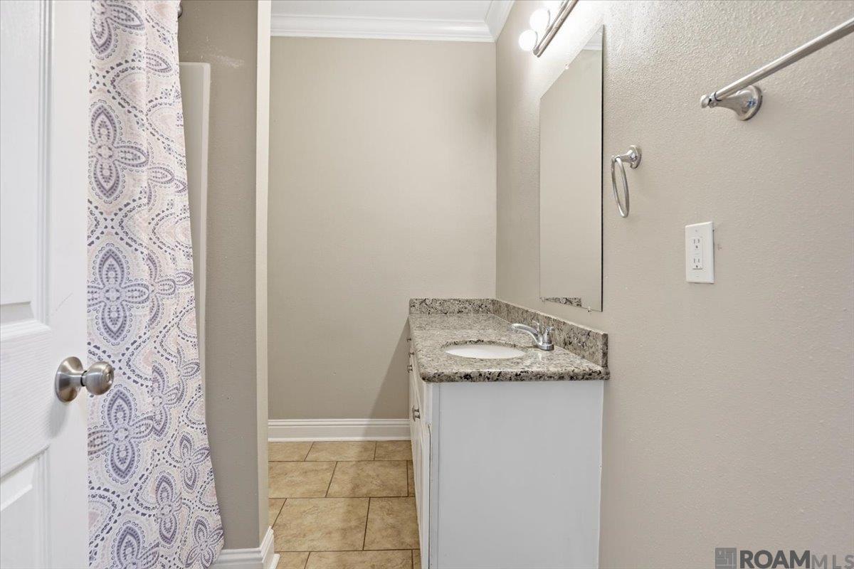 31855 La Hwy 16 UNIT 501, Denham Springs, LA, 70726