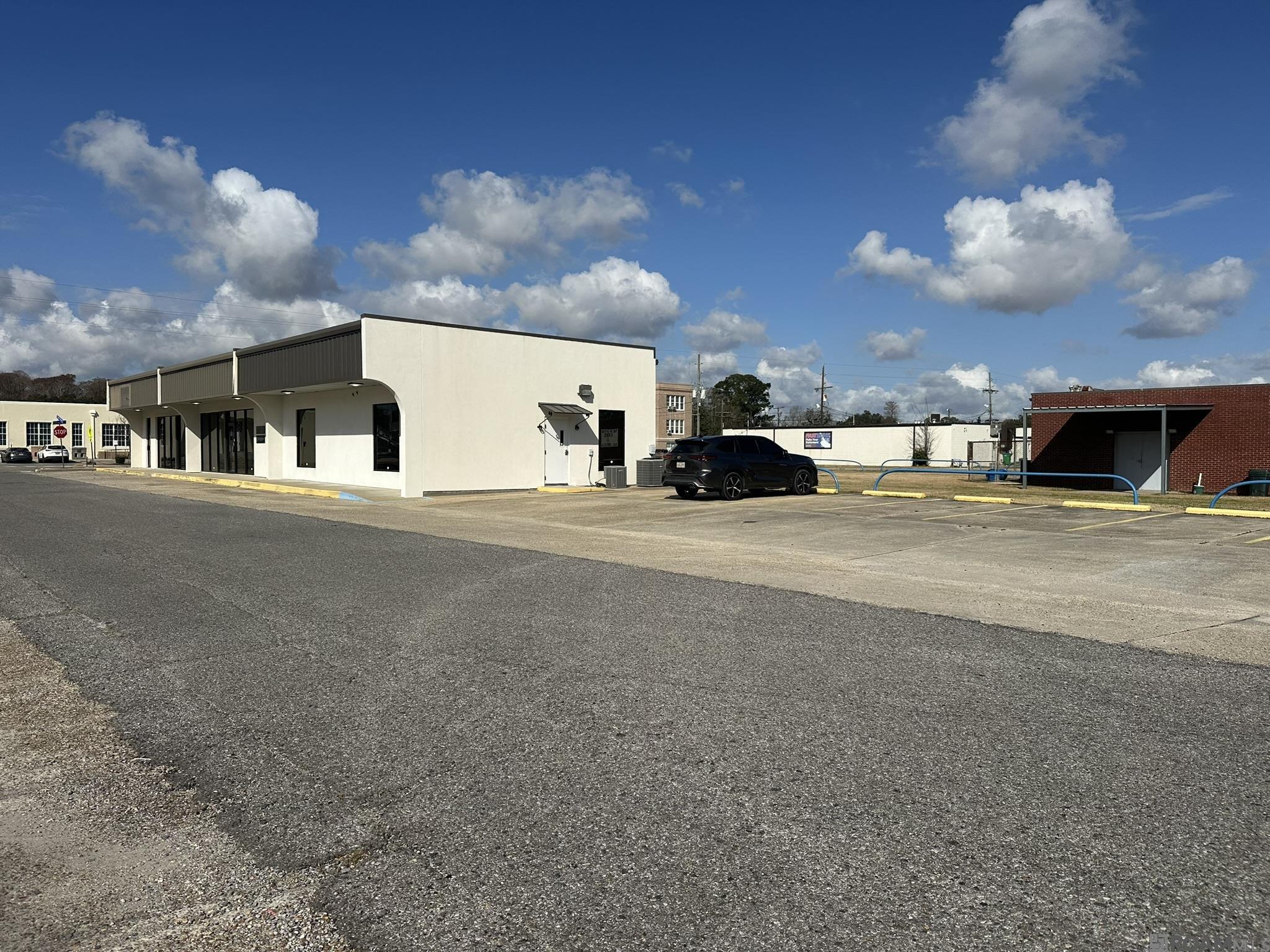 516 N Burnside Ave UNIT A, Gonzales, LA, 70737