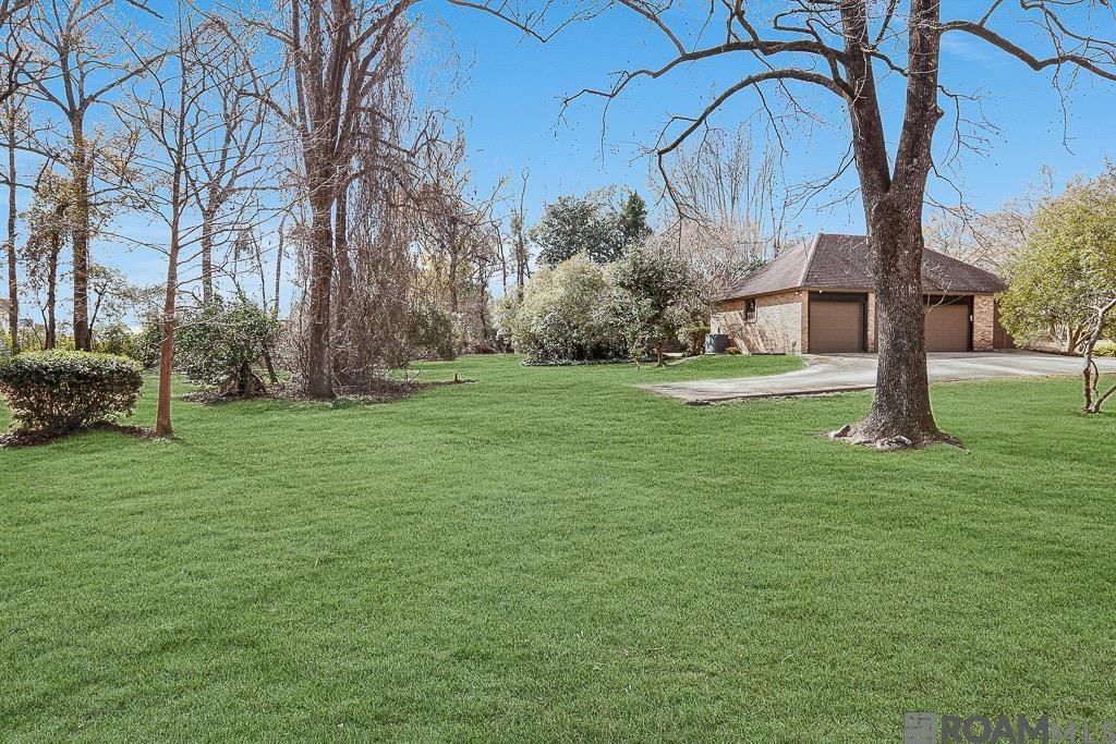 8041 Oak Hollow Dr, Baton Rouge, LA, 70810