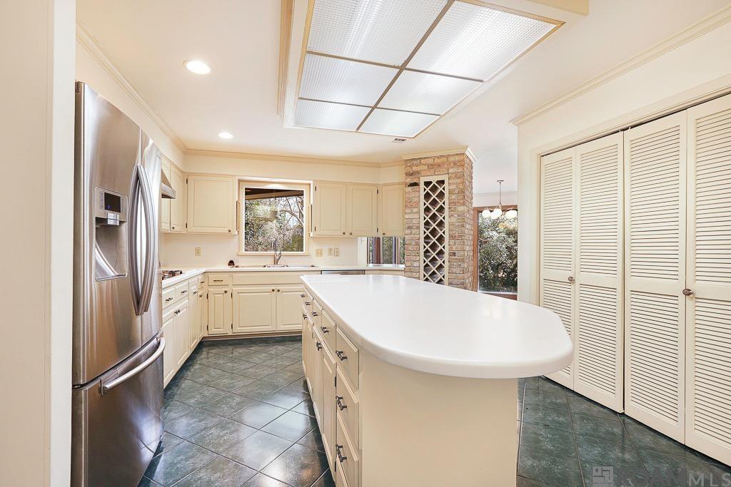 8041 Oak Hollow Dr, Baton Rouge, LA, 70810