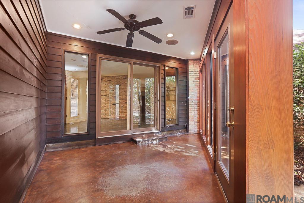 8041 Oak Hollow Dr, Baton Rouge, LA, 70810