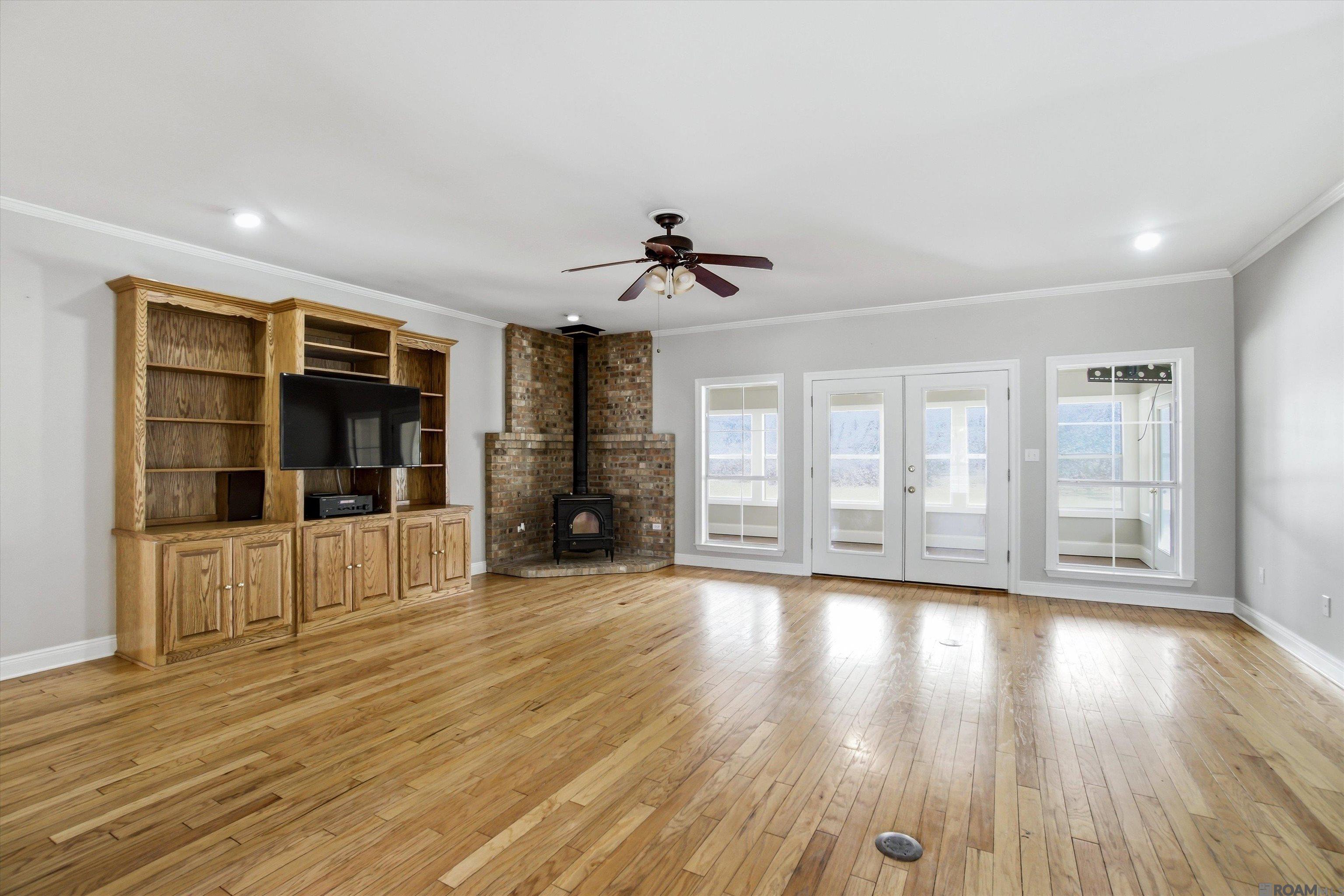 10375 Old Field Rd, St Francisville, LA, 70775