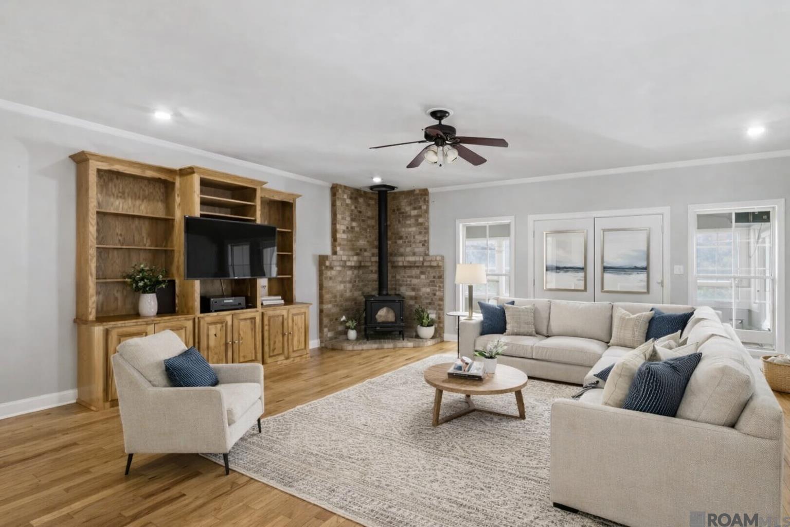 10375 Old Field Rd, St Francisville, LA, 70775