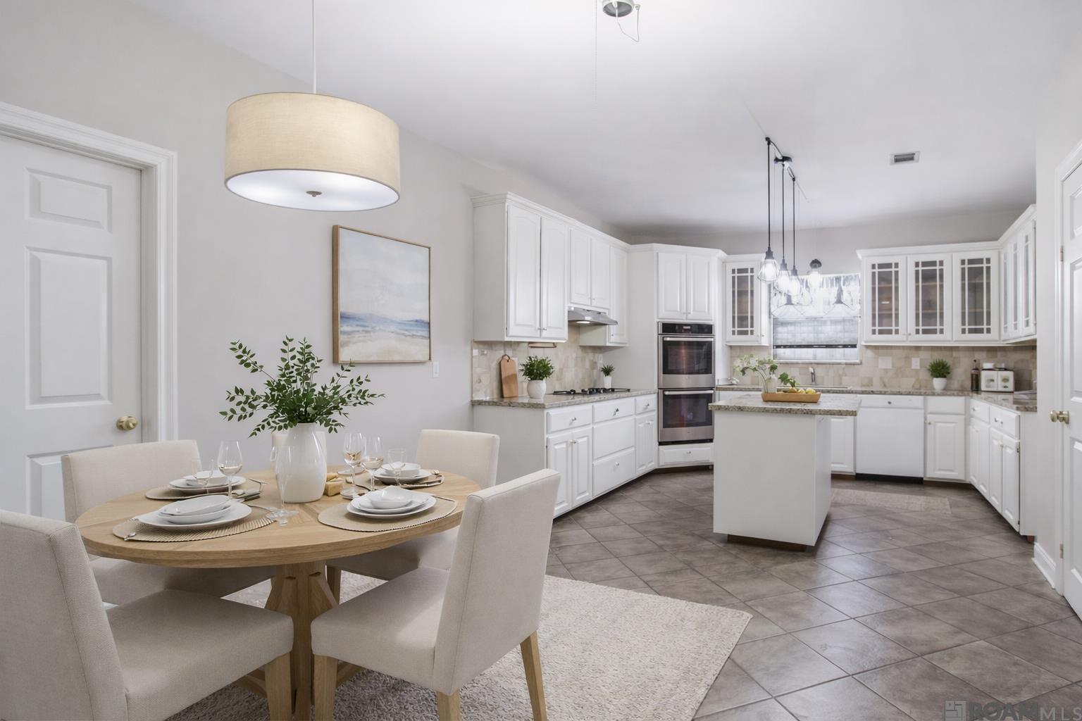 10375 Old Field Rd, St Francisville, LA, 70775