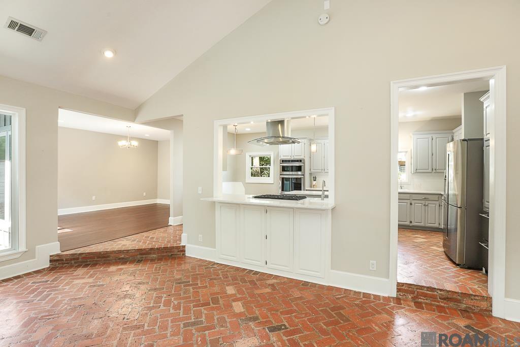 1839 Applewood Rd, Baton Rouge, LA, 70808