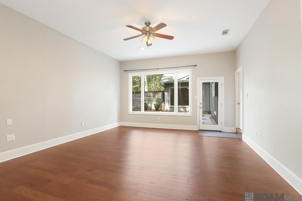 1839 Applewood Rd, Baton Rouge, LA, 70808